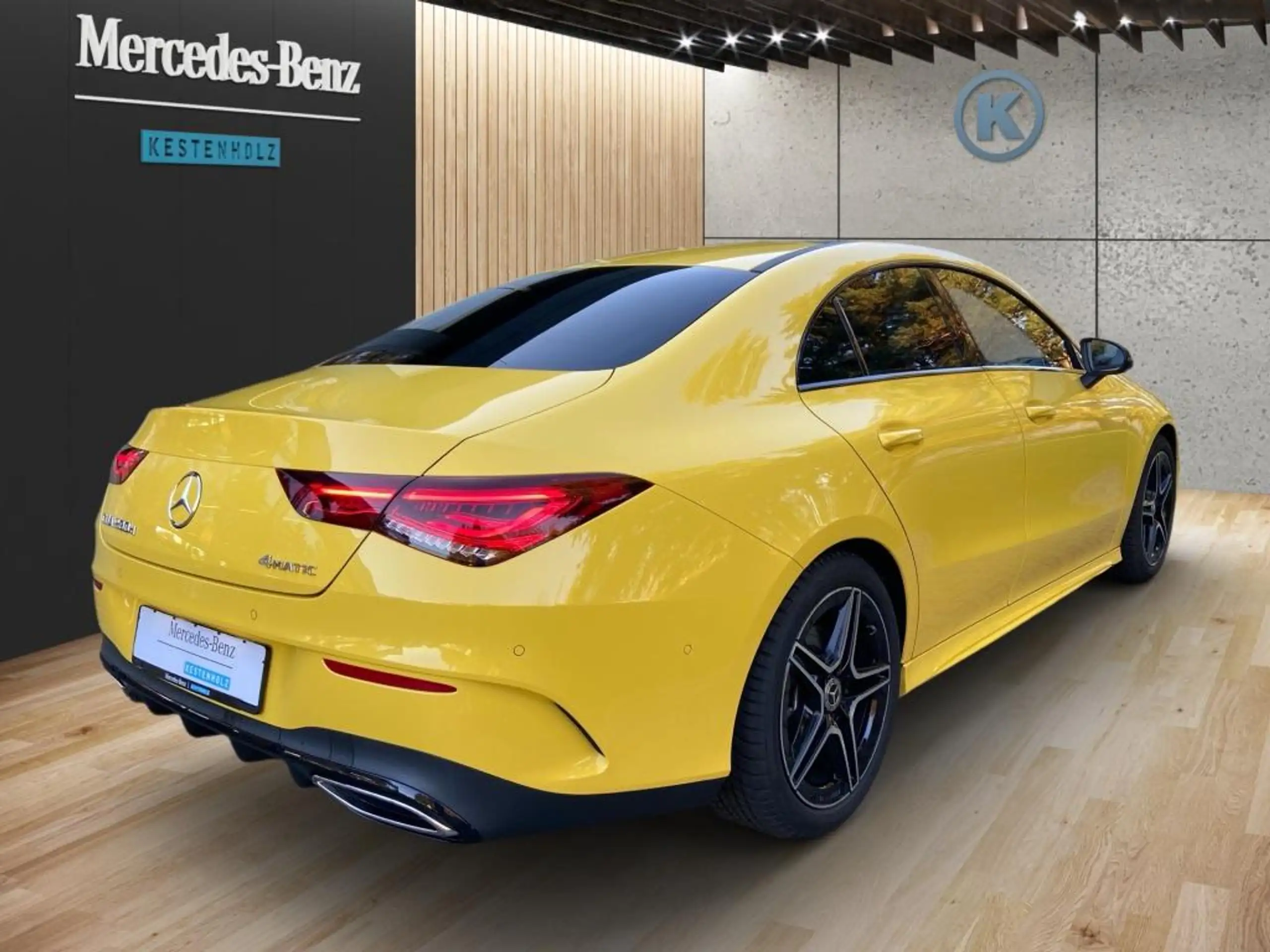 Mercedes-Benz - CLA 200