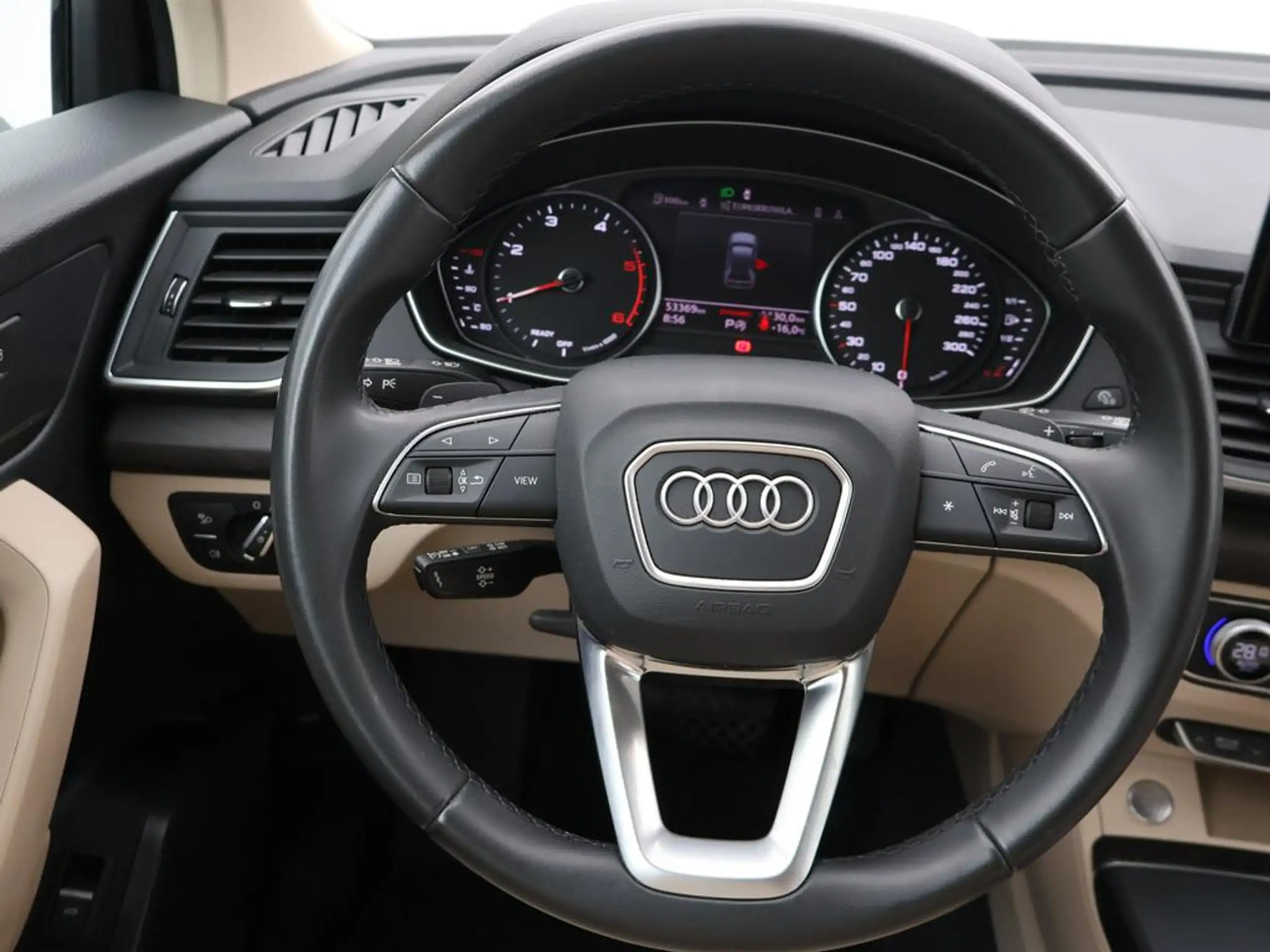 Audi - Q5