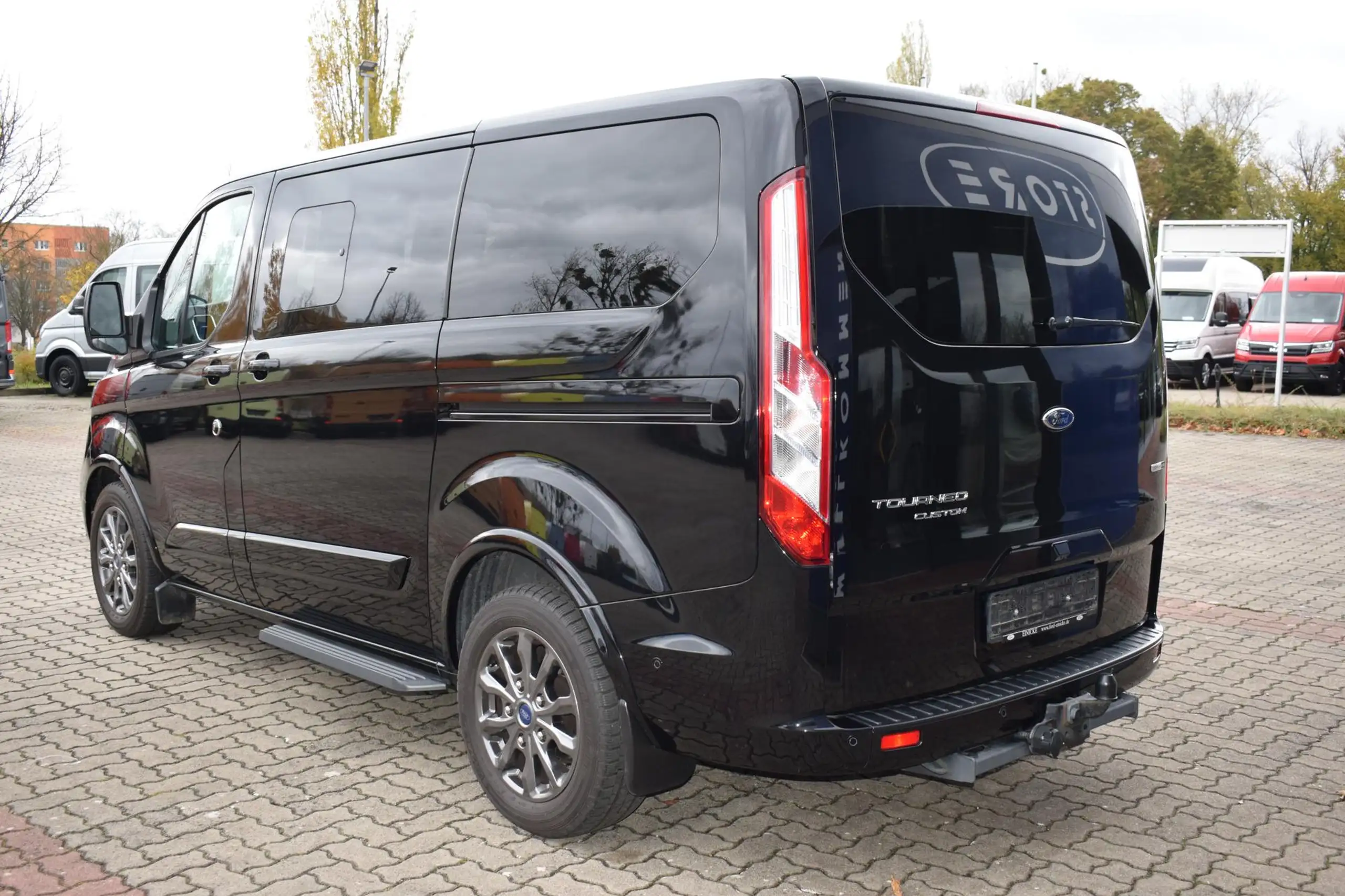 Ford - Tourneo Custom