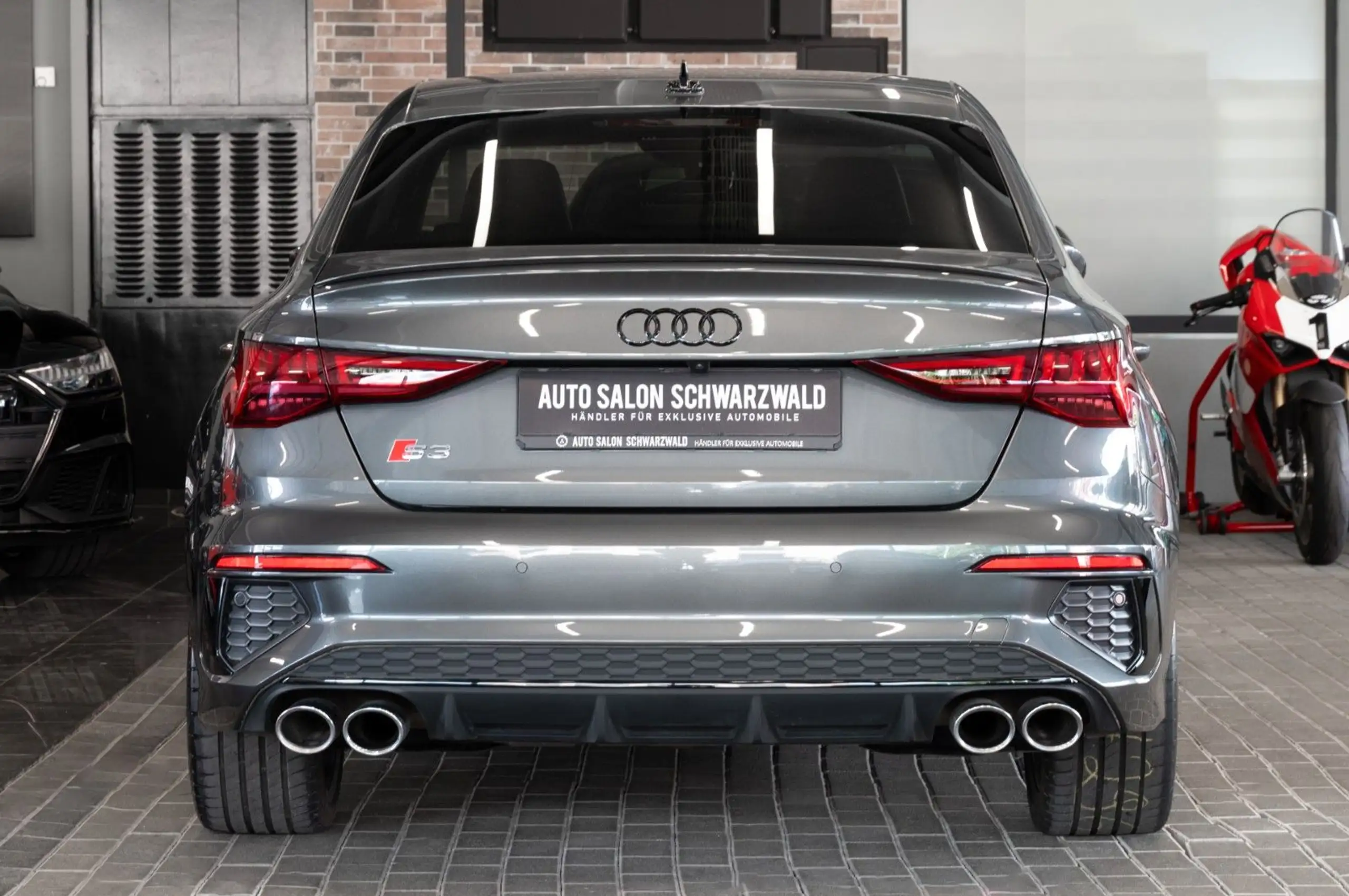 Audi - S3