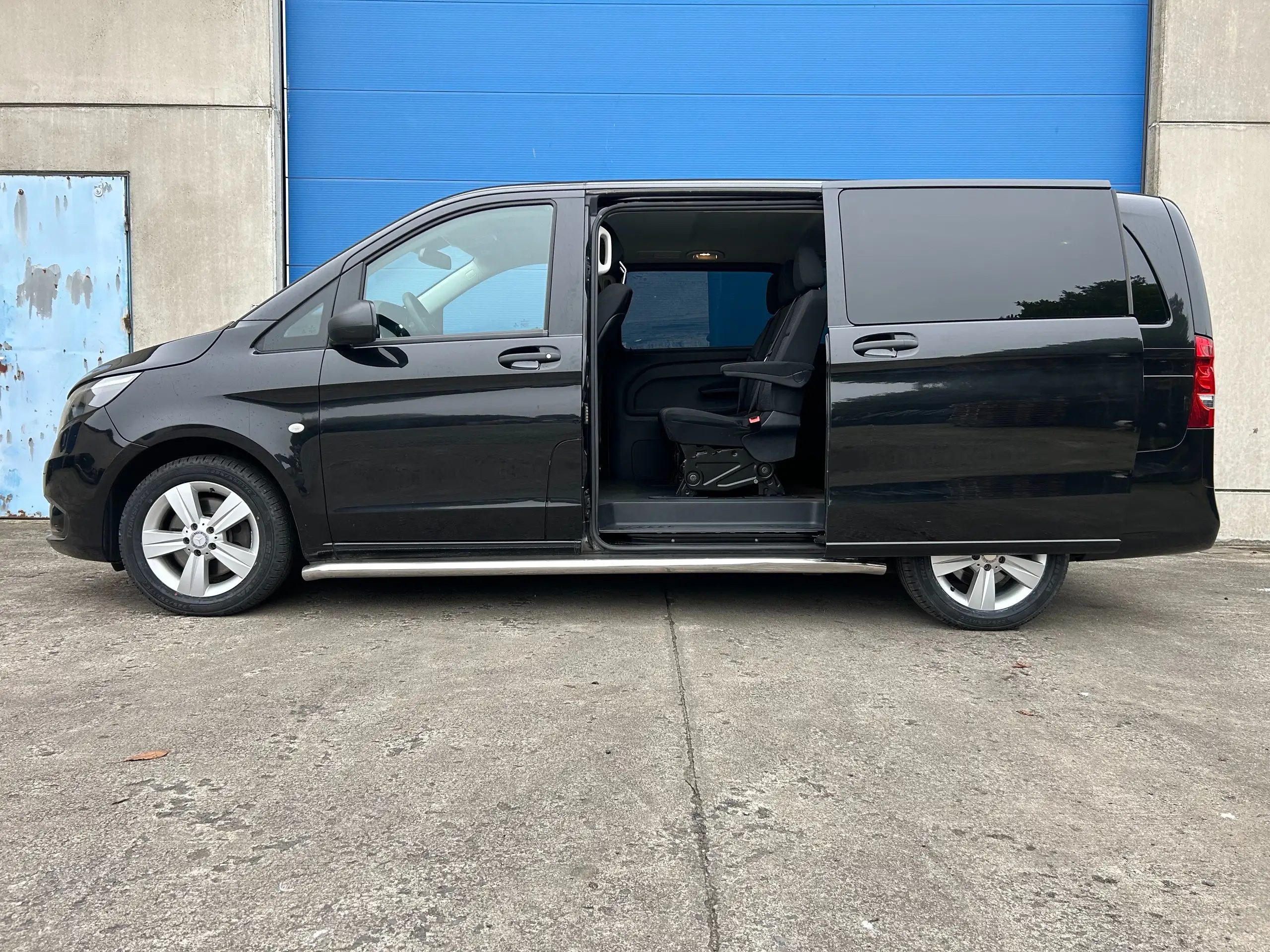 Mercedes-Benz - Vito