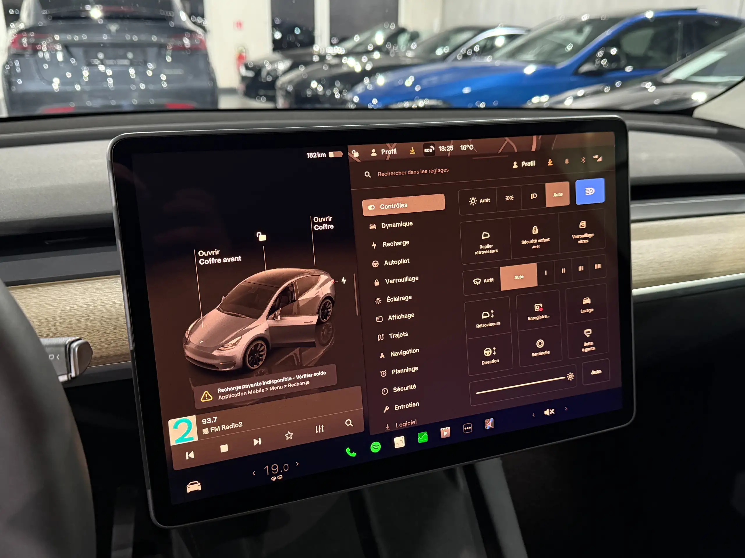 Tesla - Model Y