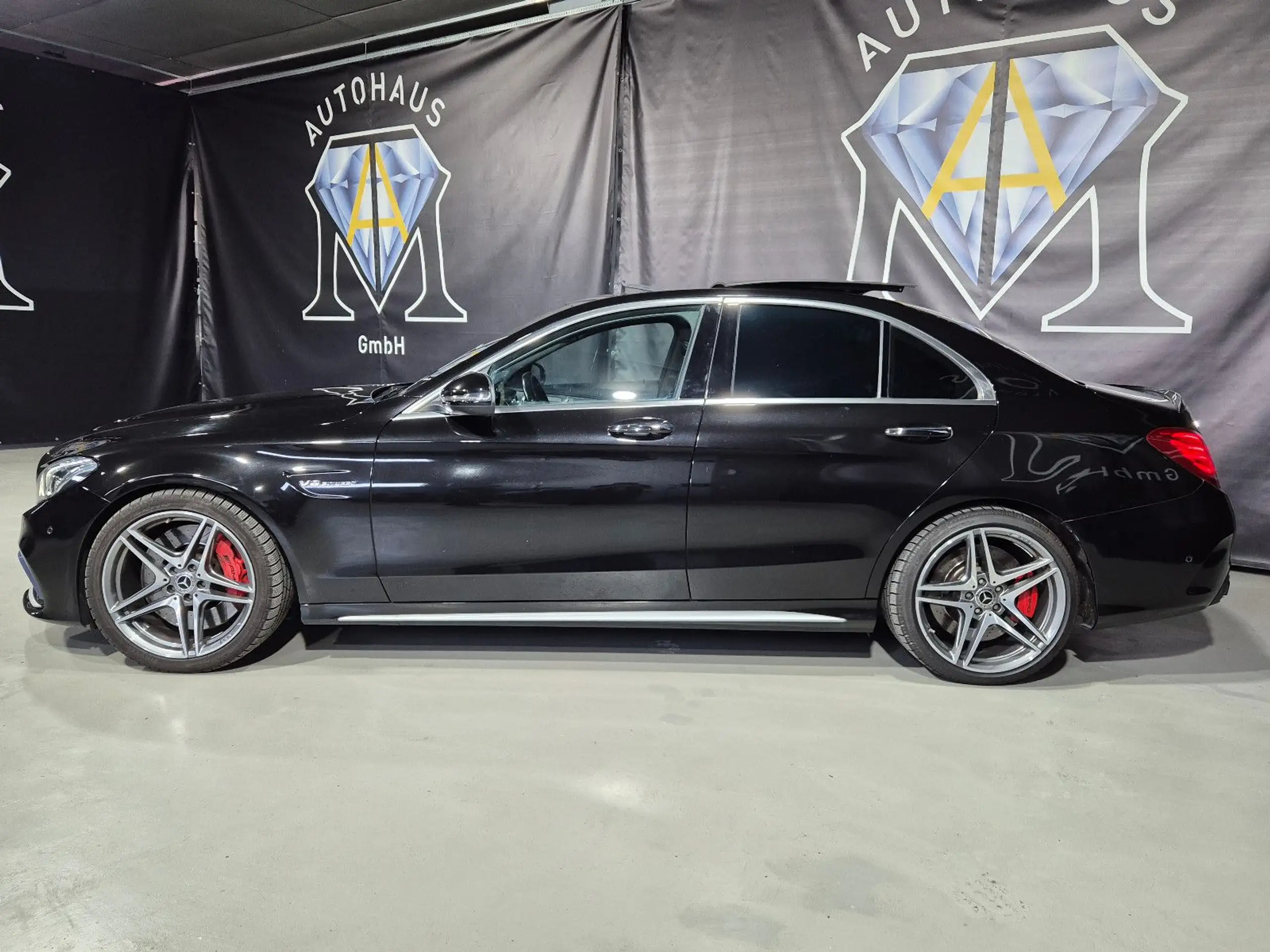 Mercedes-Benz - C 63 AMG