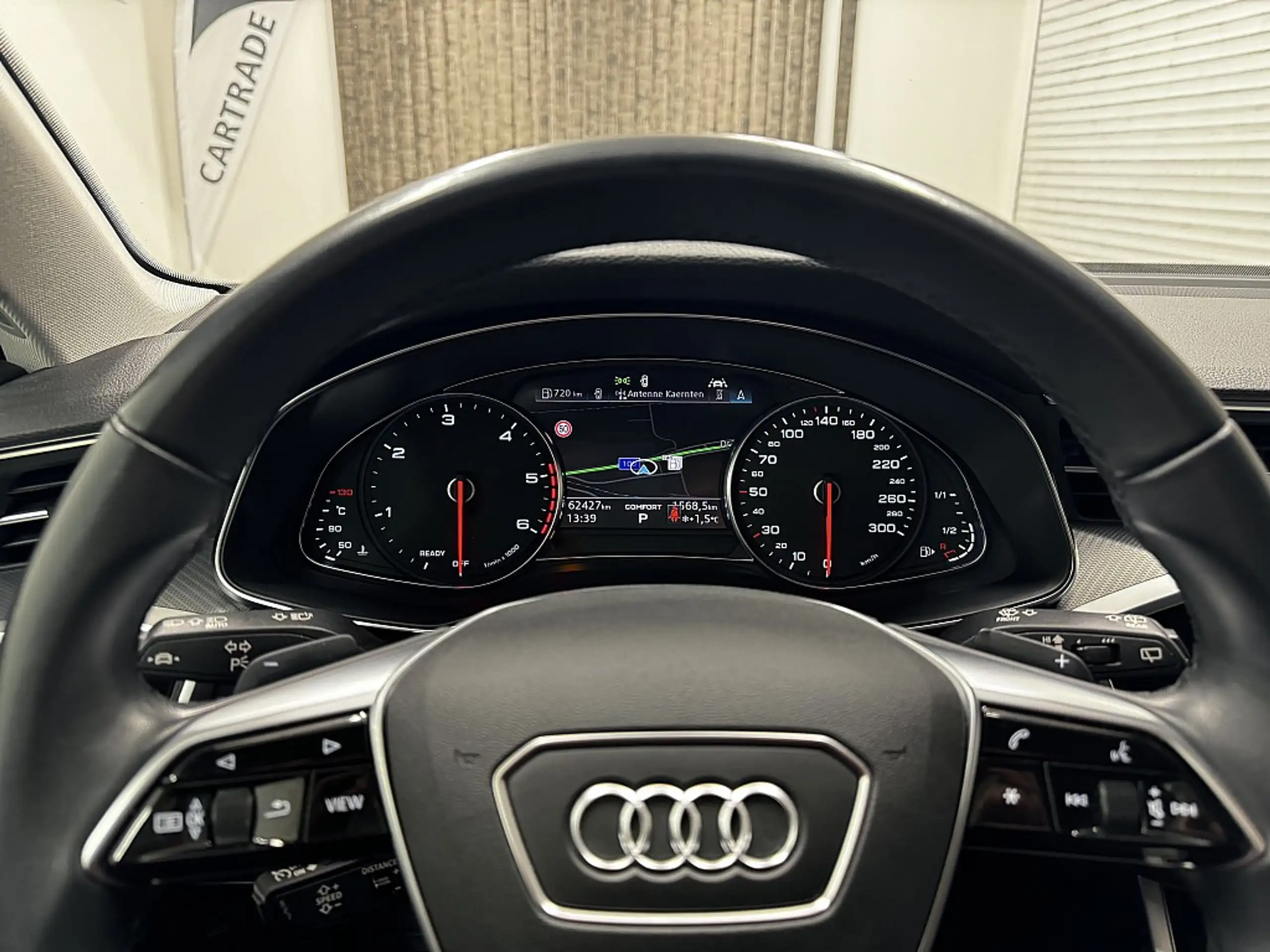 Audi - A6