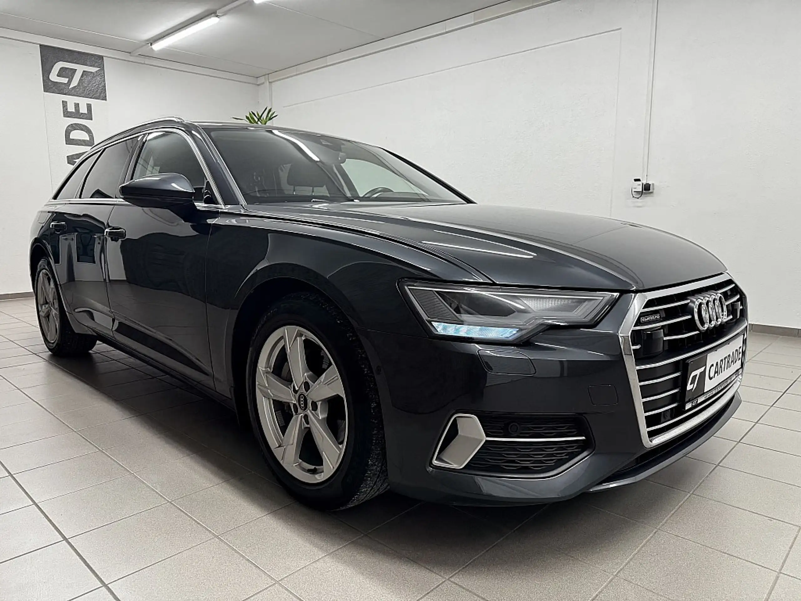 Audi - A6