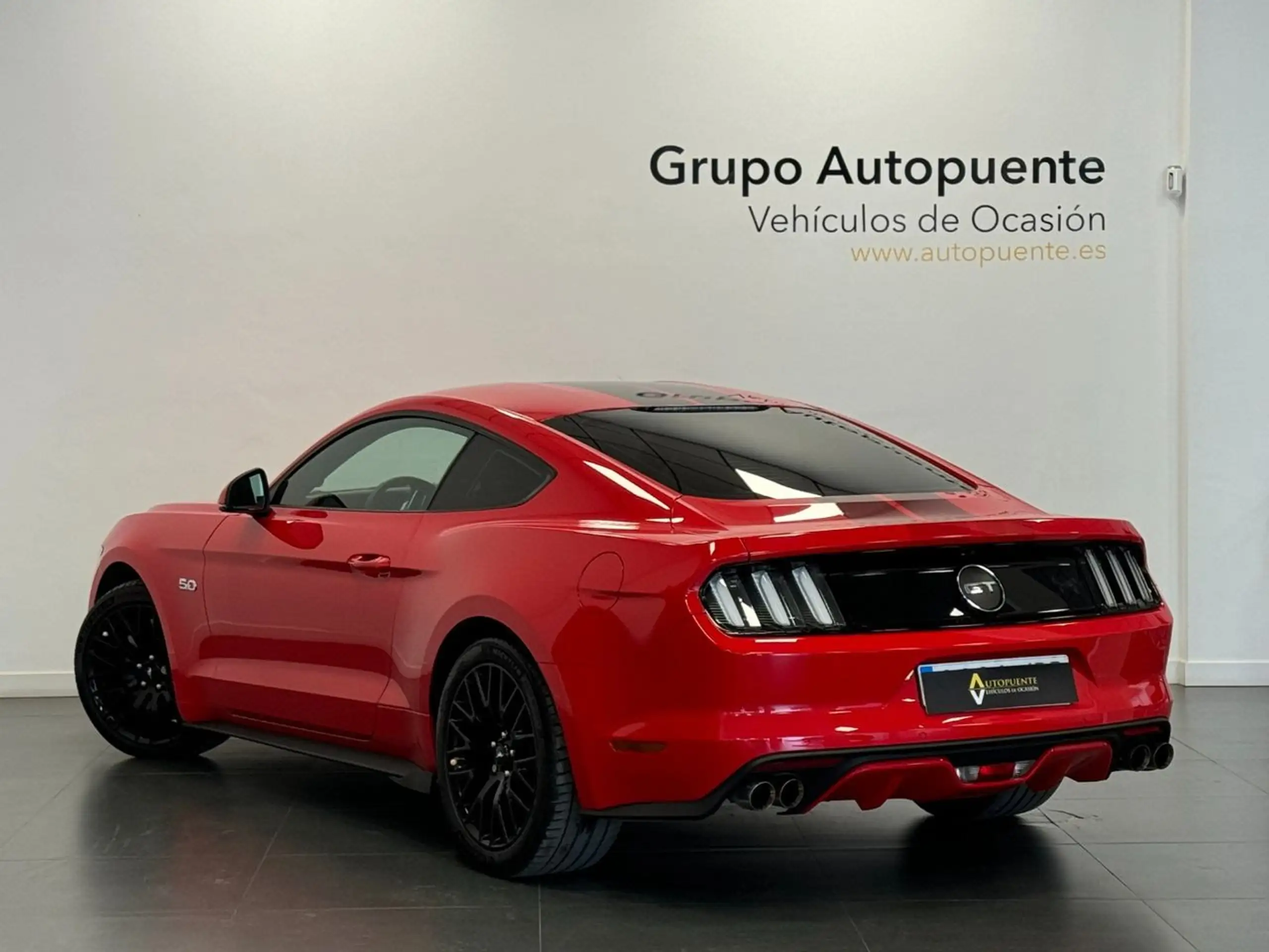 Ford - Mustang