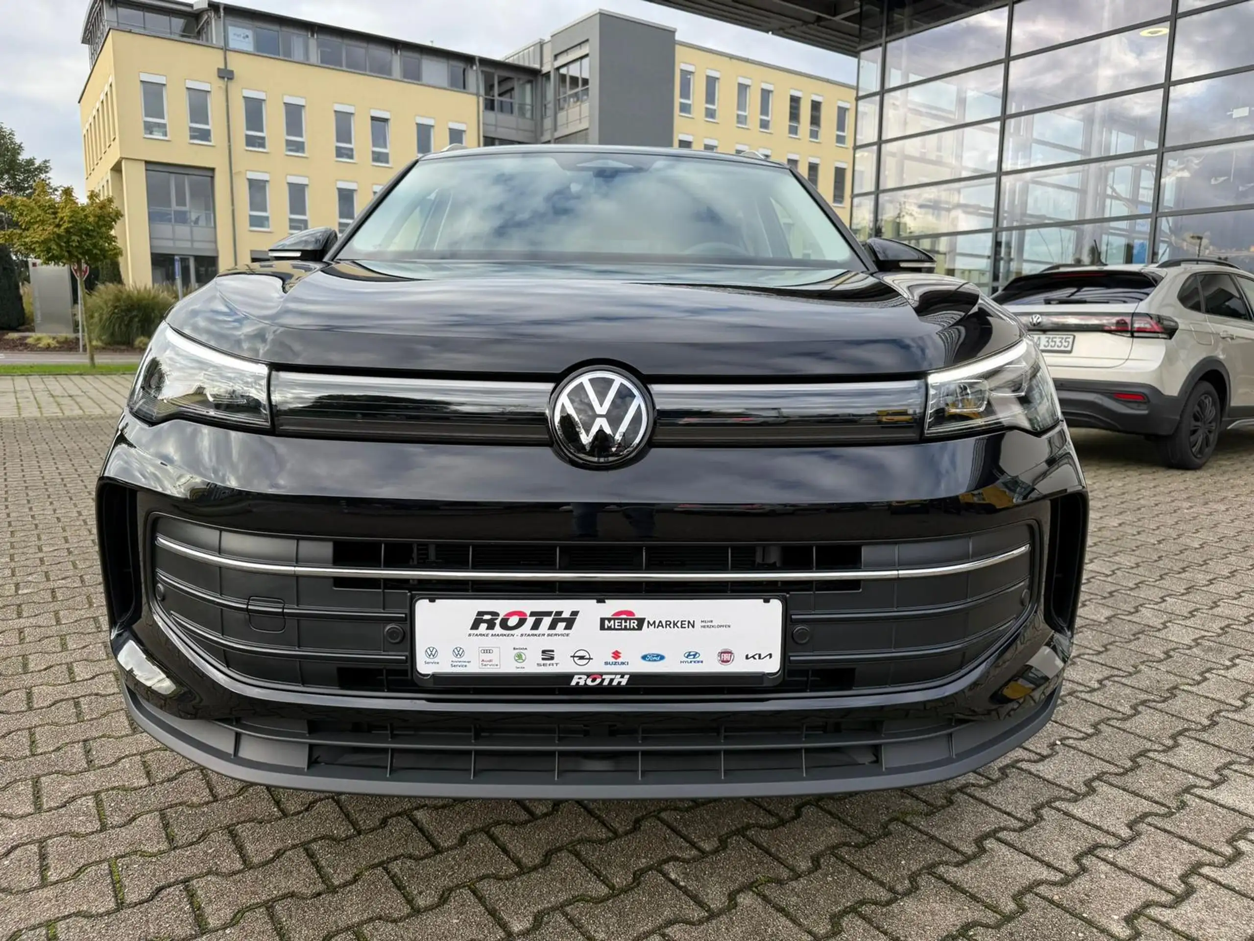 Volkswagen - Tiguan