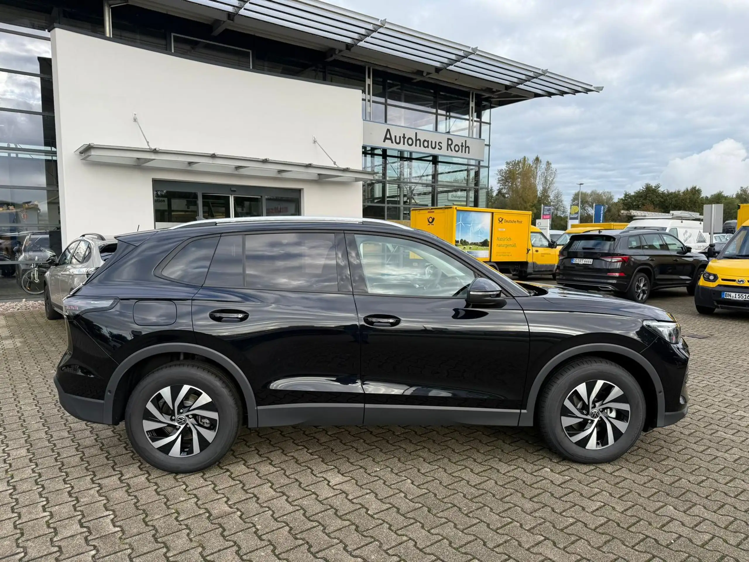 Volkswagen - Tiguan