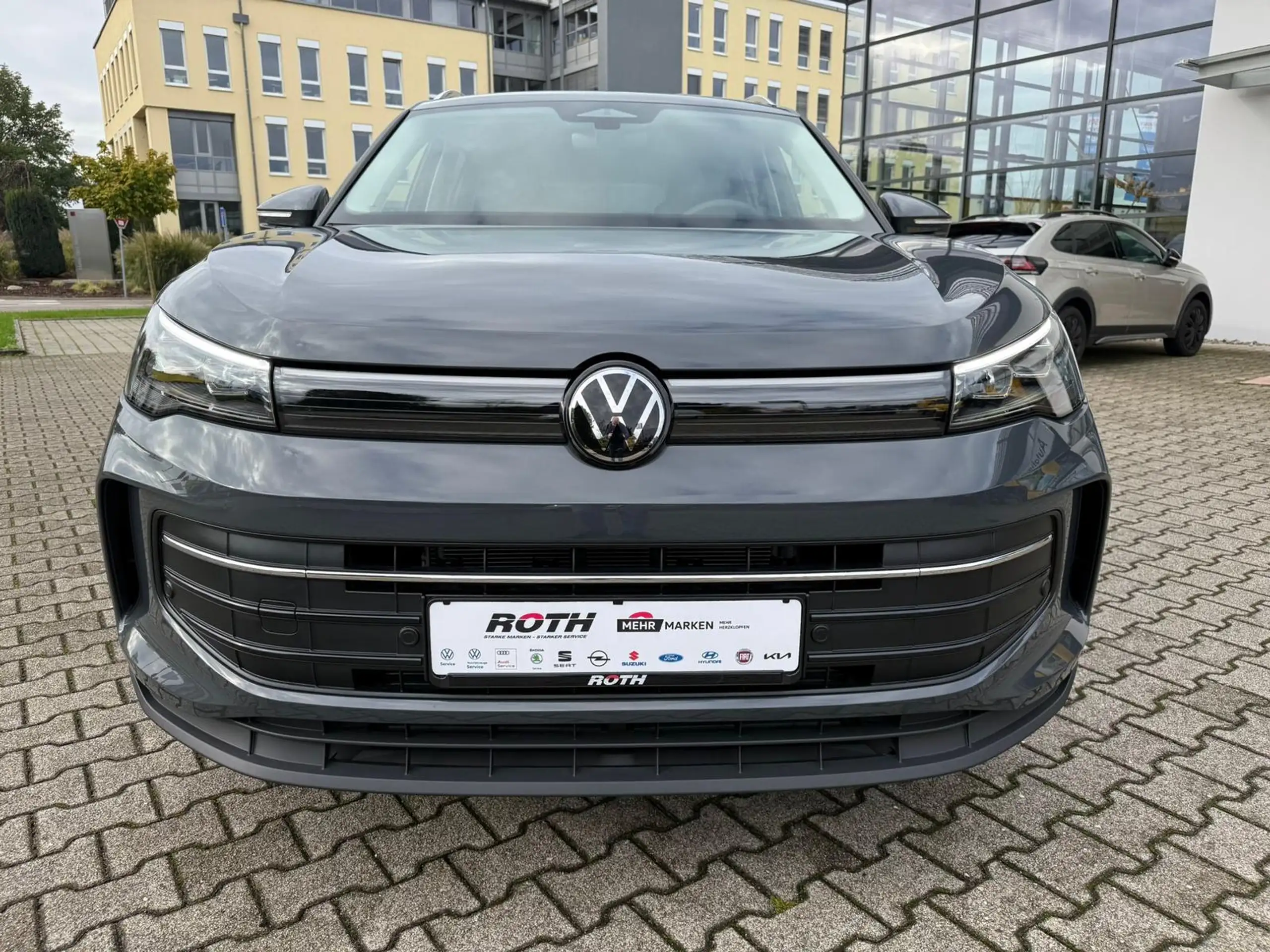 Volkswagen - Tiguan