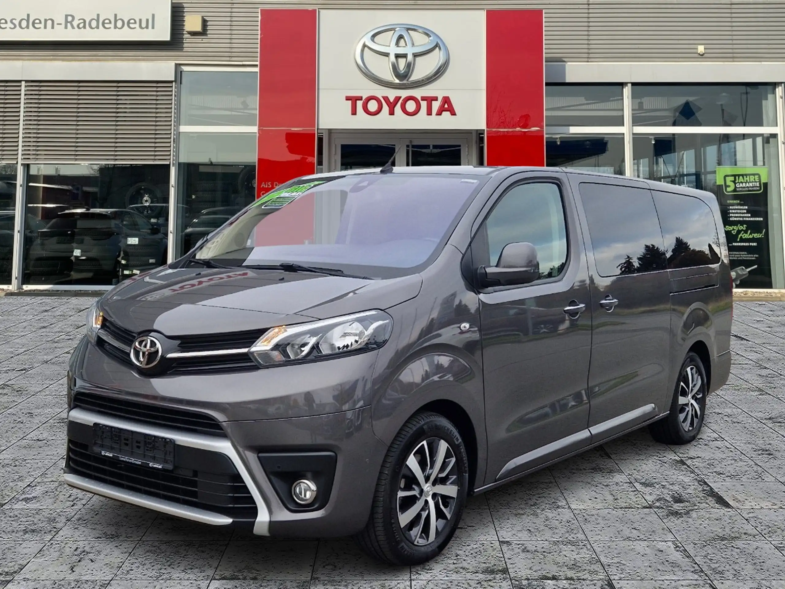 Toyota - Proace