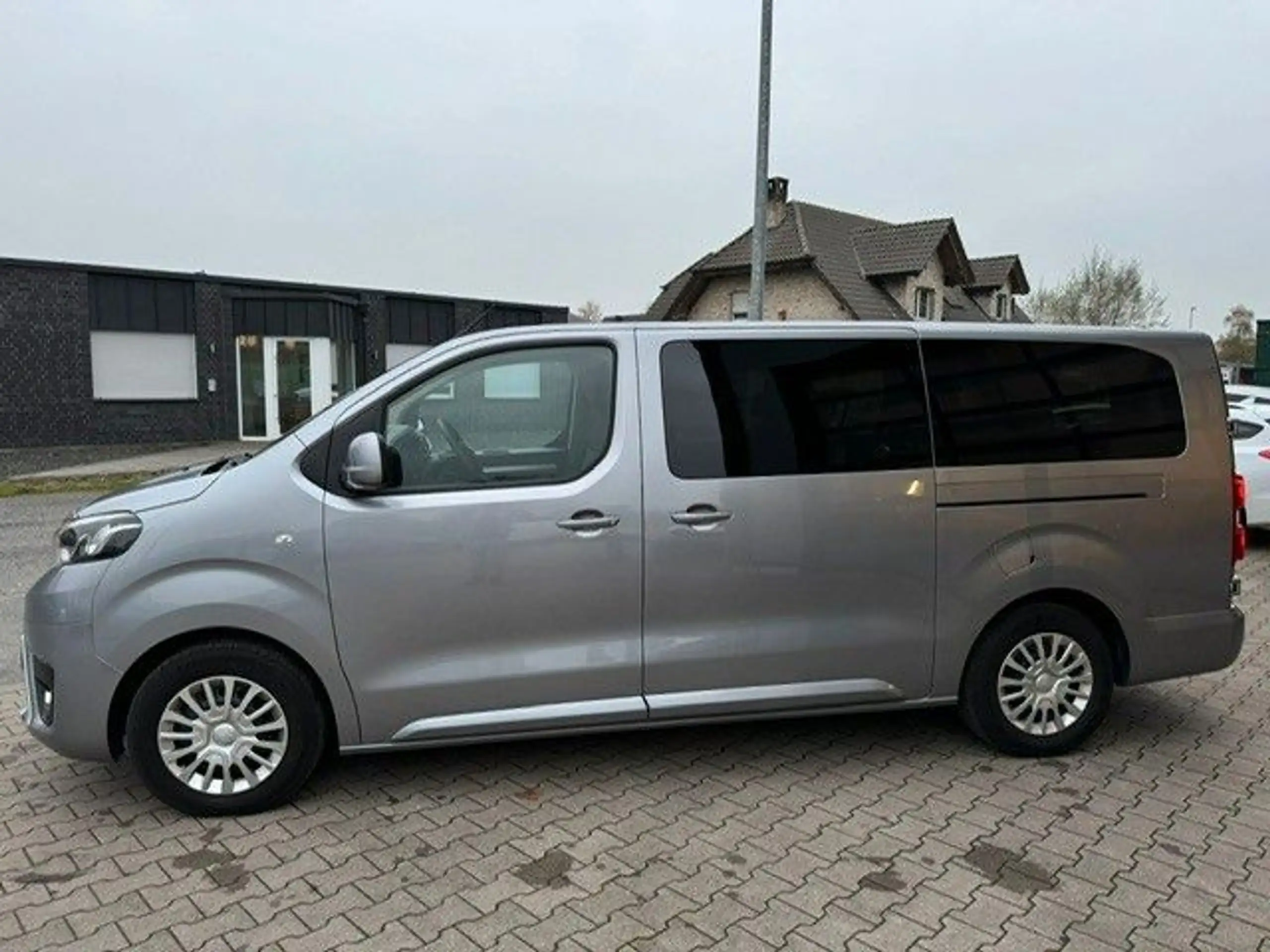 Toyota - Proace