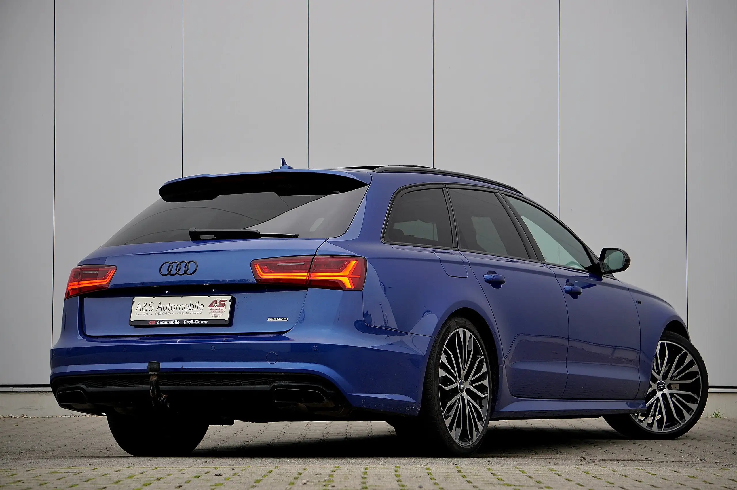 Audi - A6