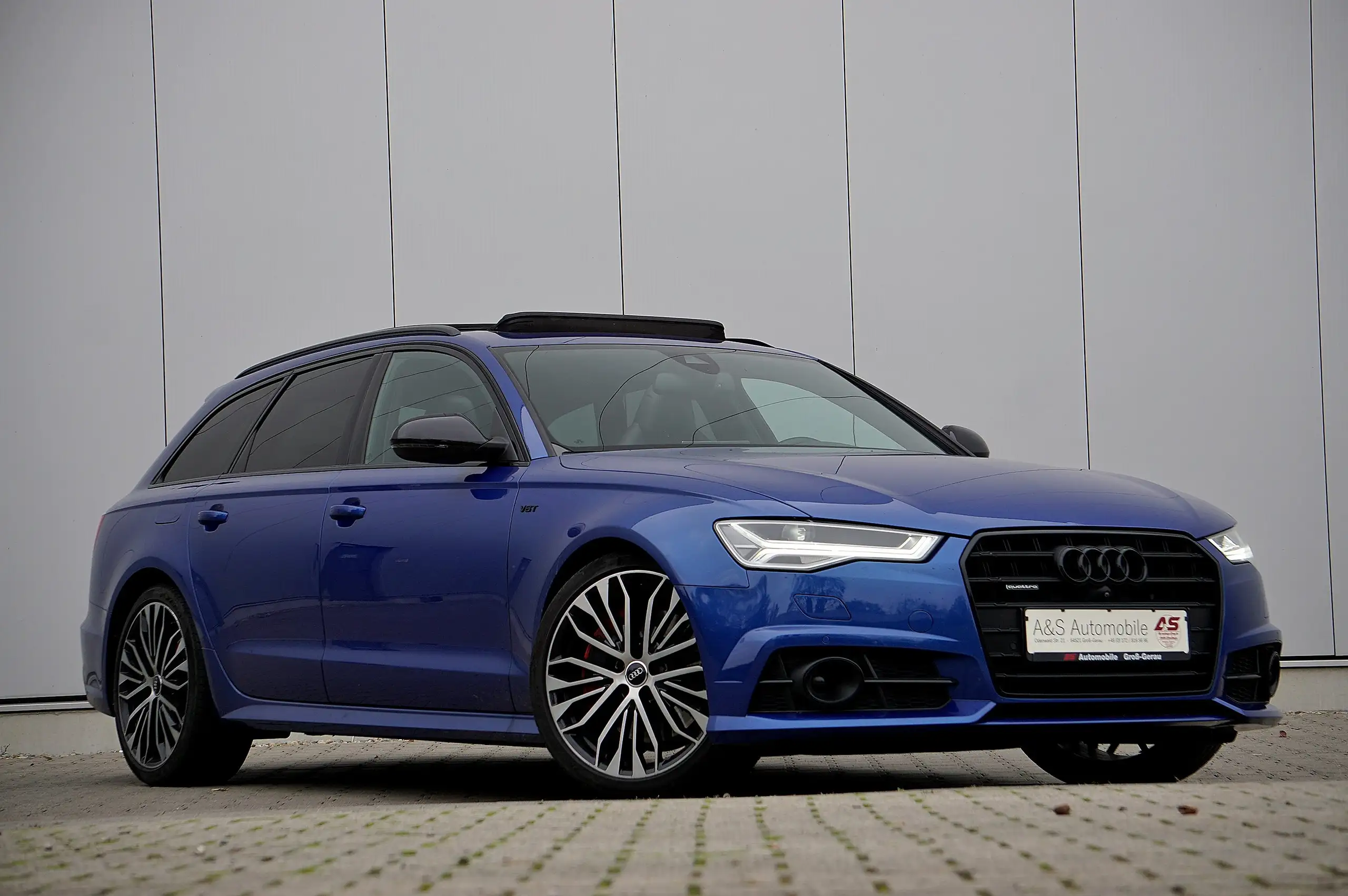 Audi - A6