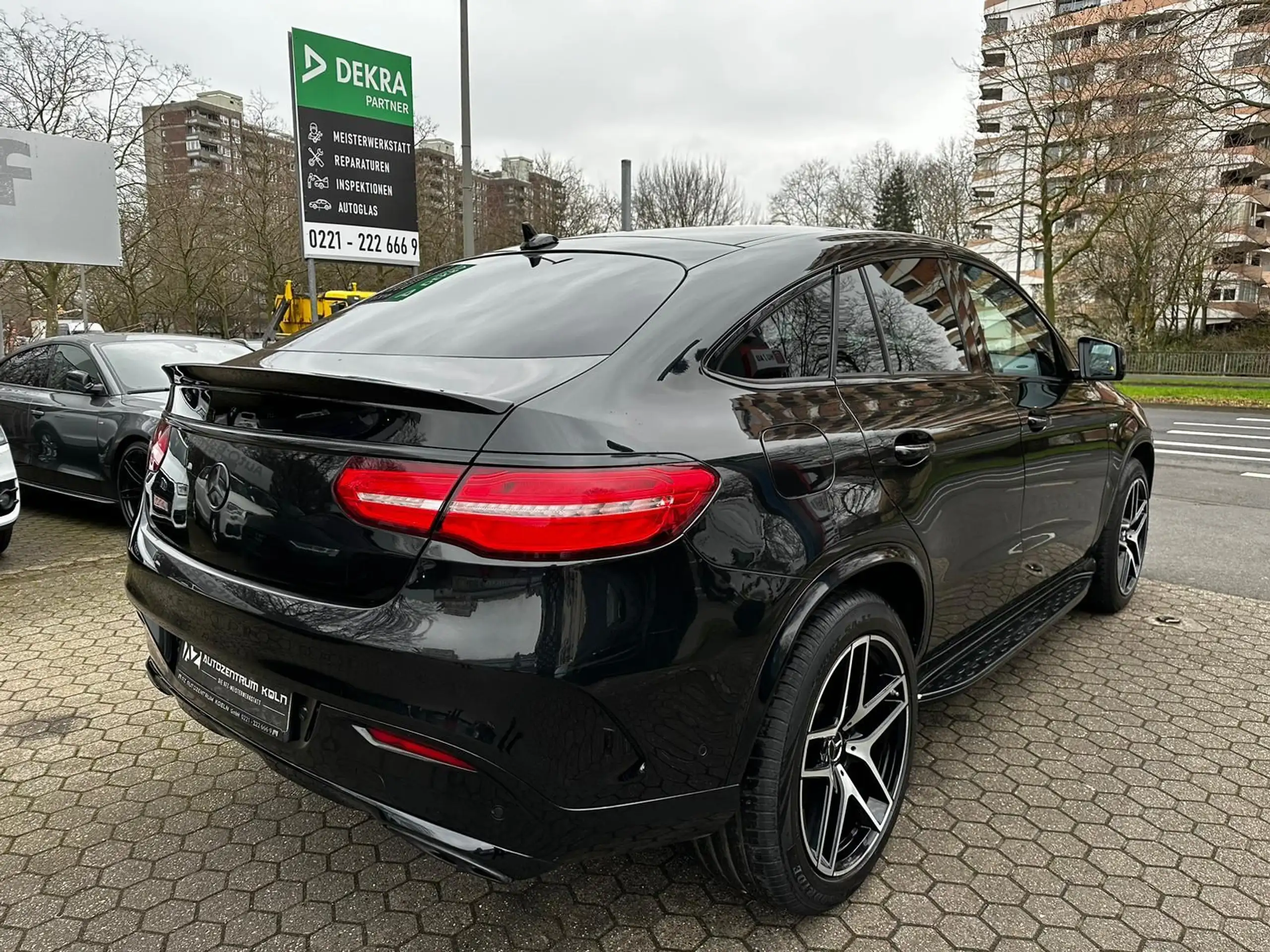 Mercedes-Benz - GLE 43 AMG