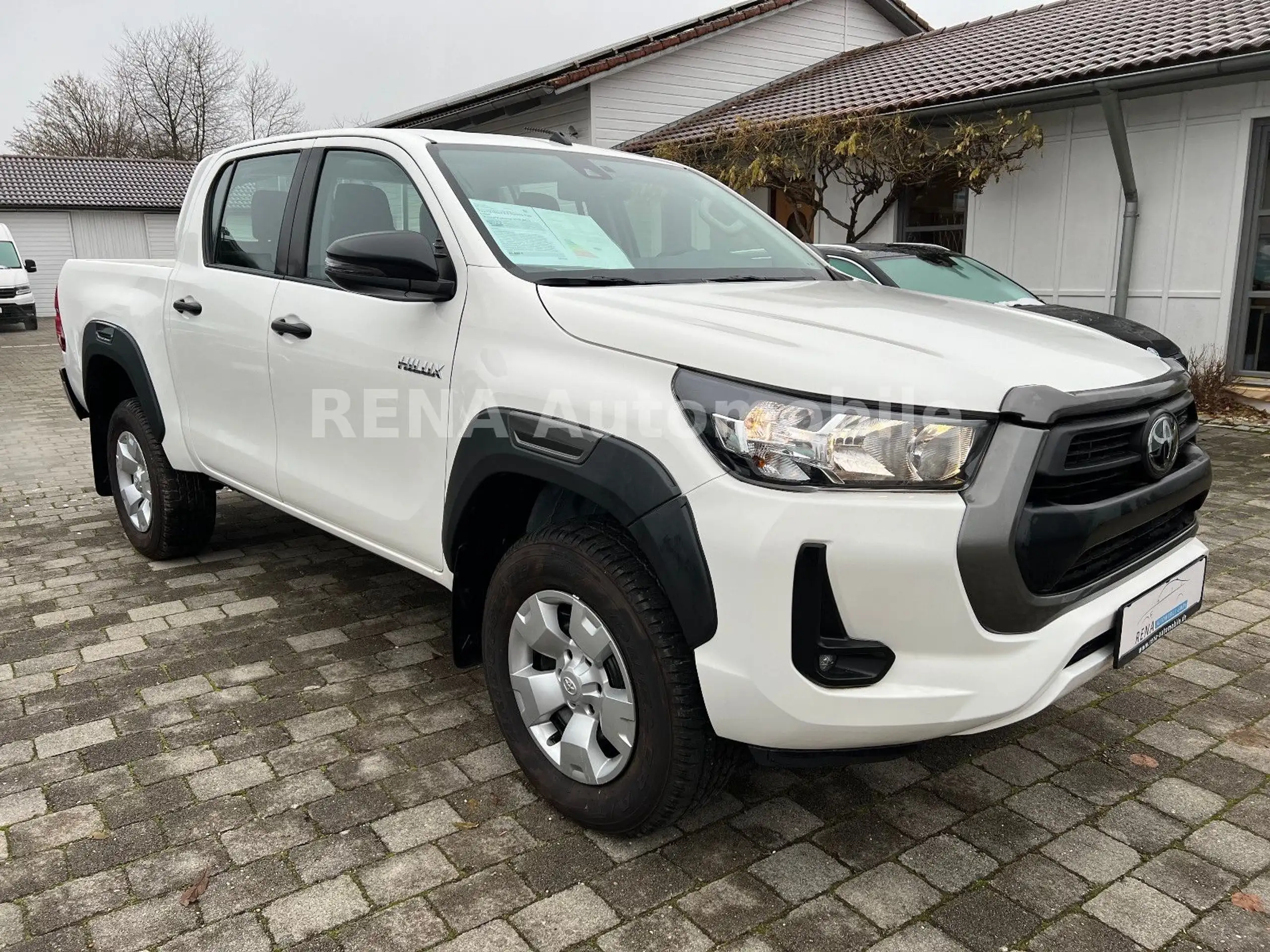 Toyota - Hilux