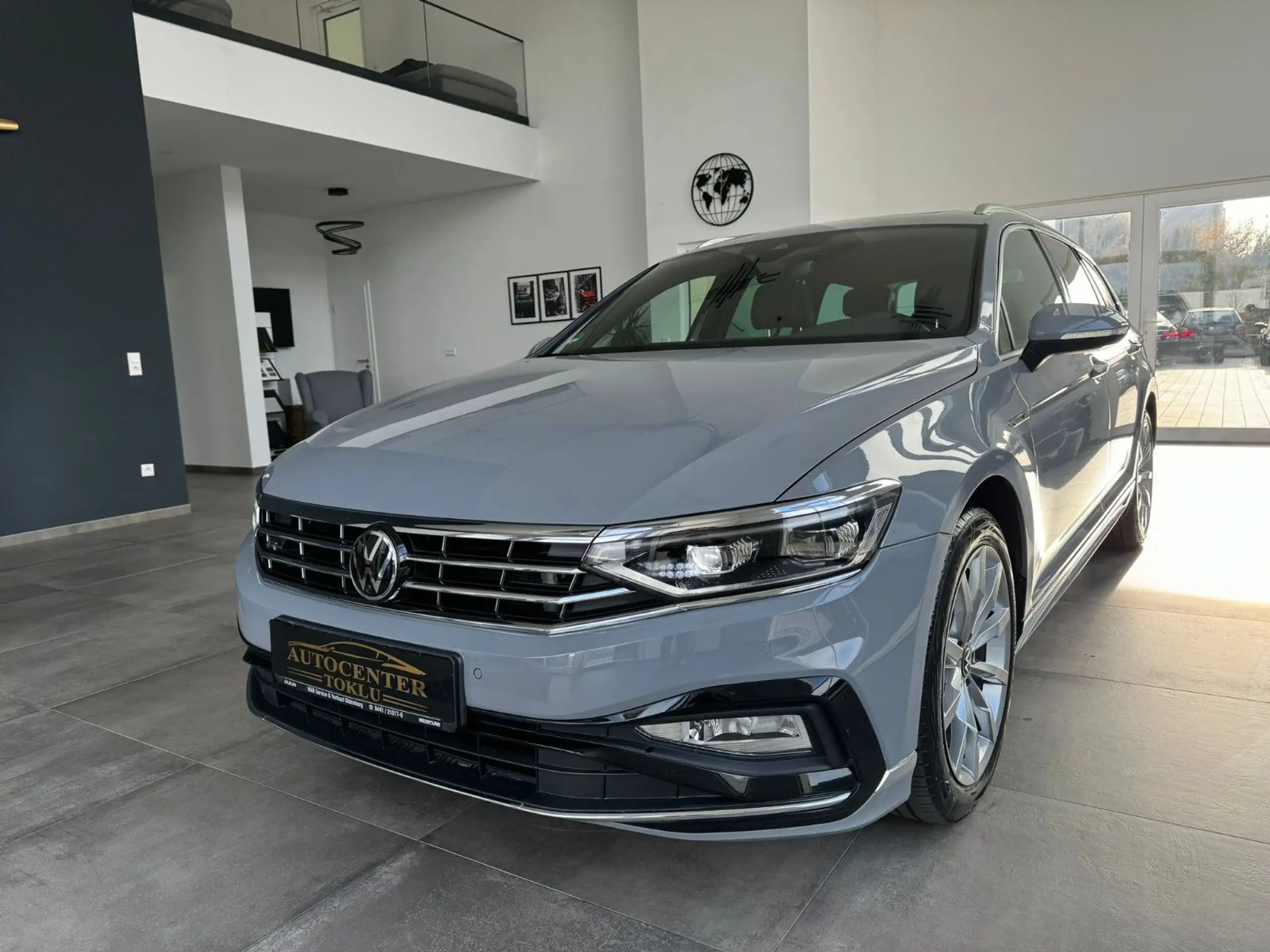 Volkswagen - Passat Variant