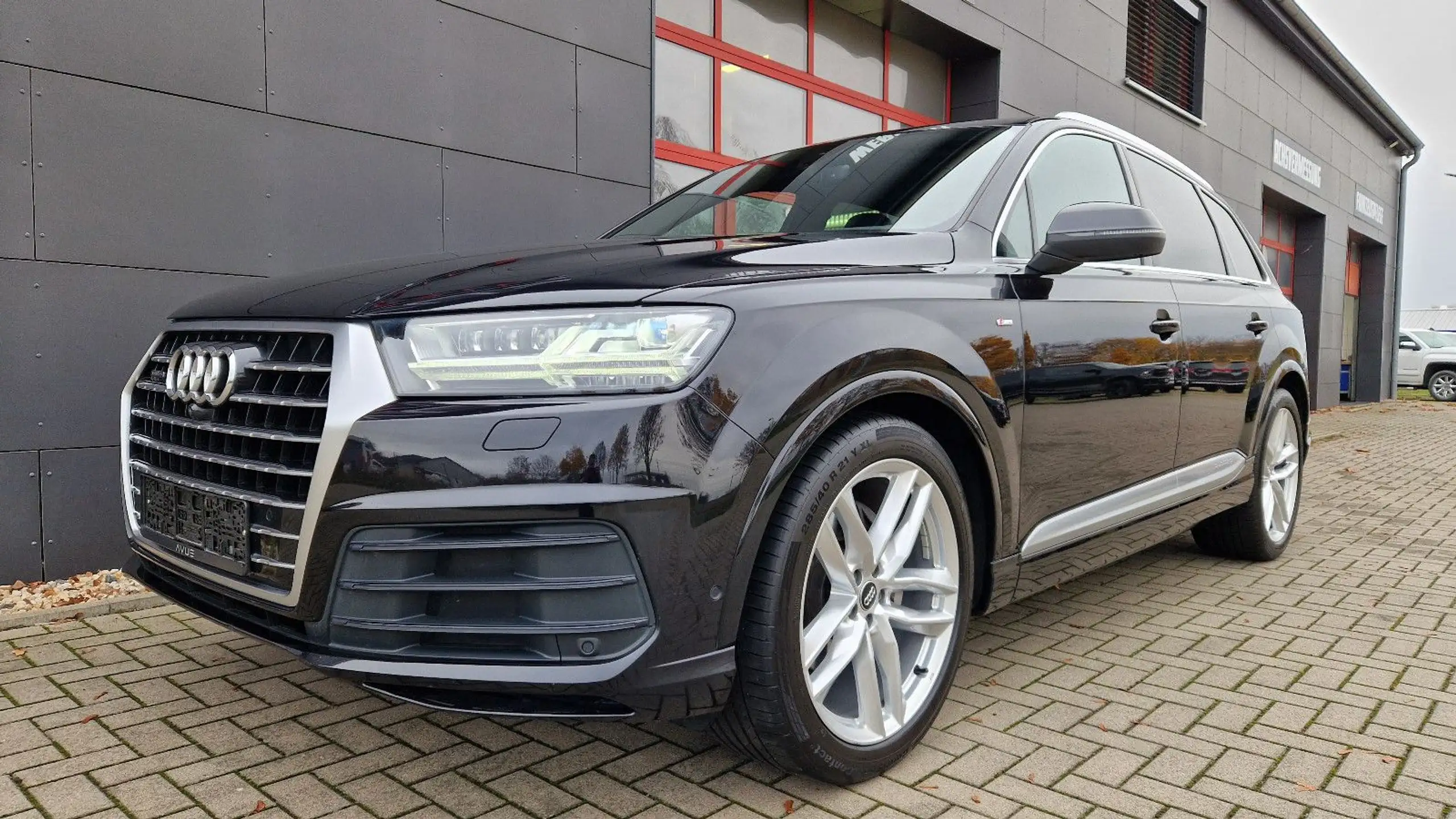 Audi - Q7