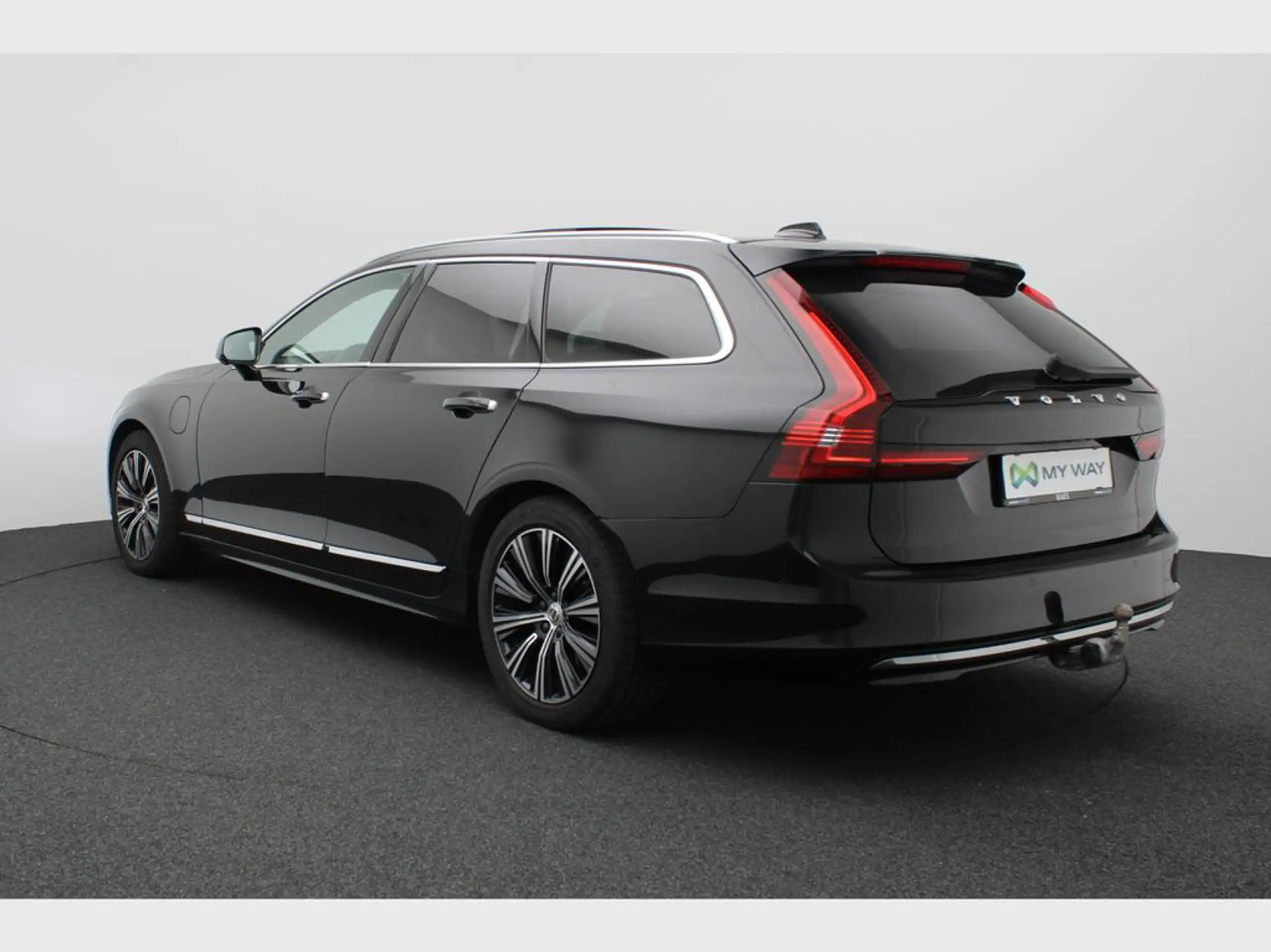 Volvo - V90