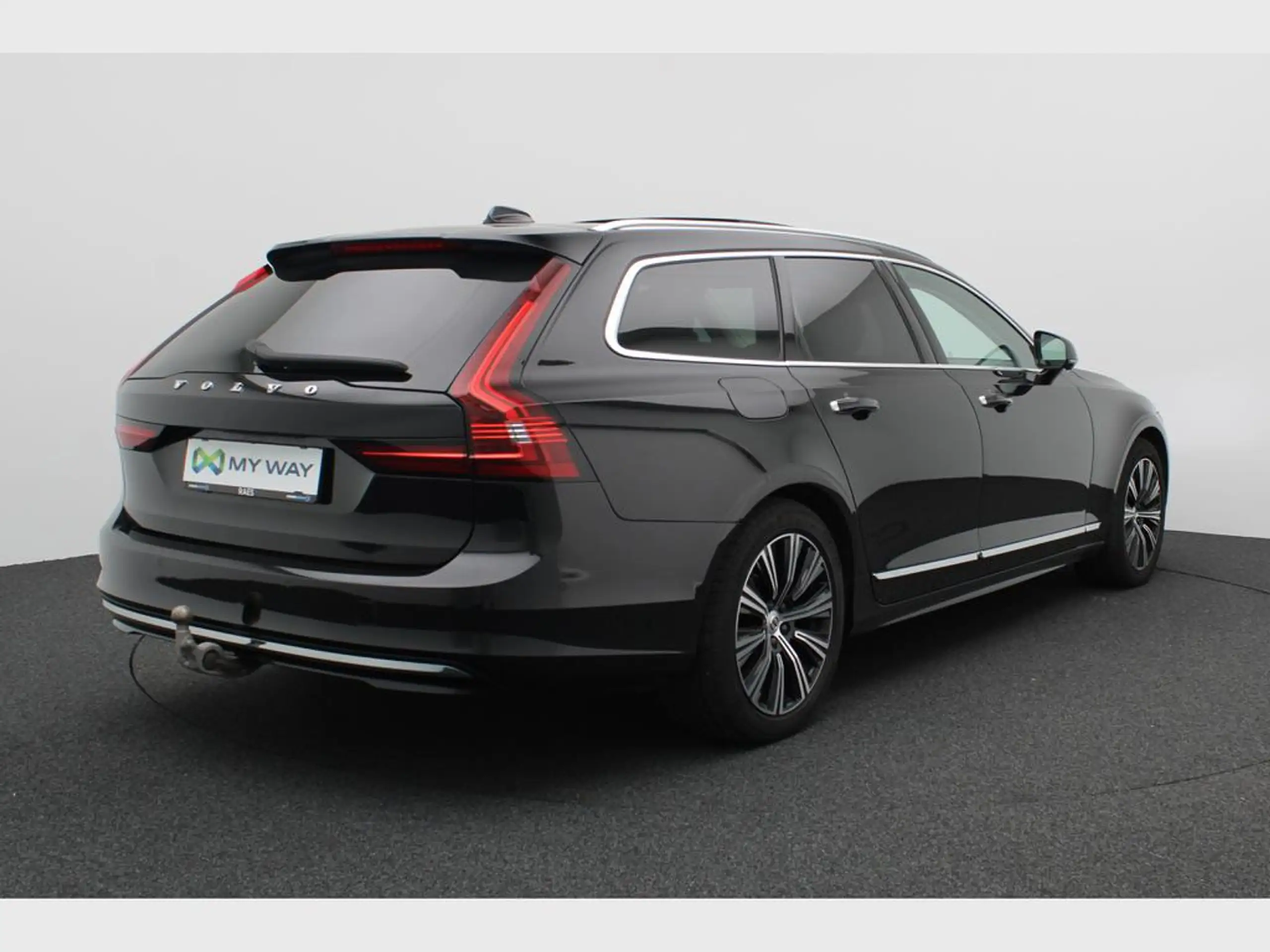 Volvo - V90