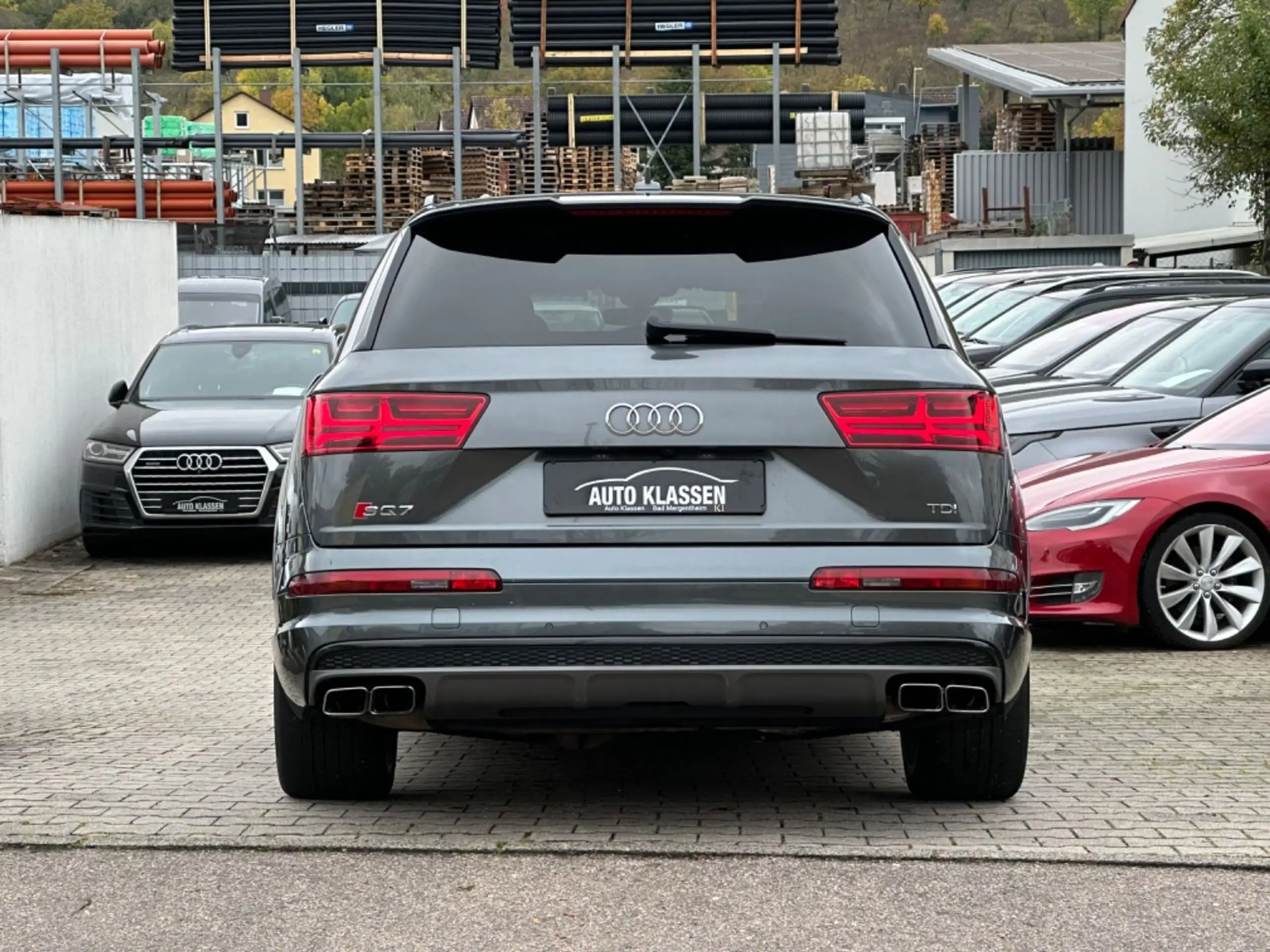 Audi - SQ7