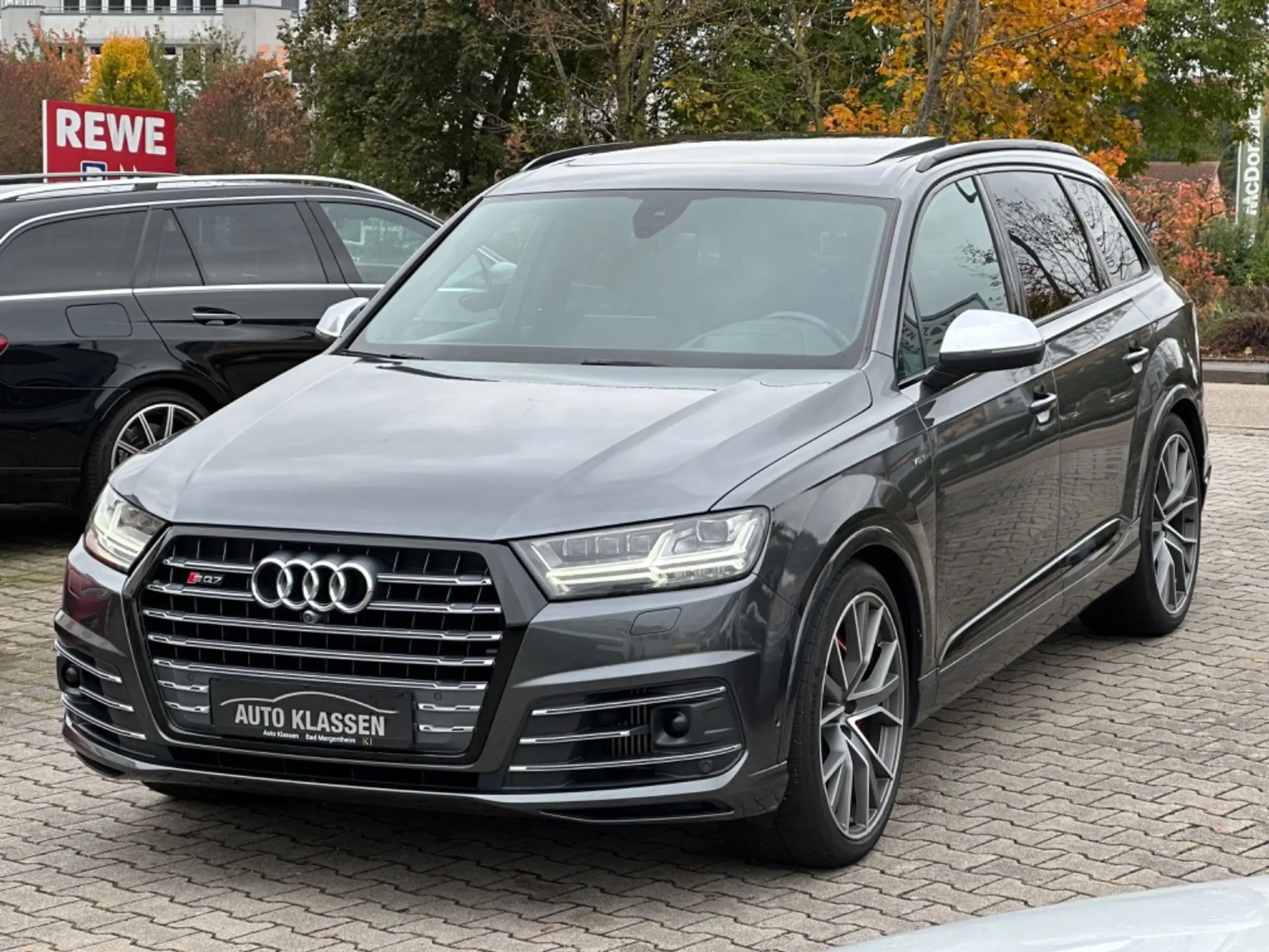 Audi - SQ7