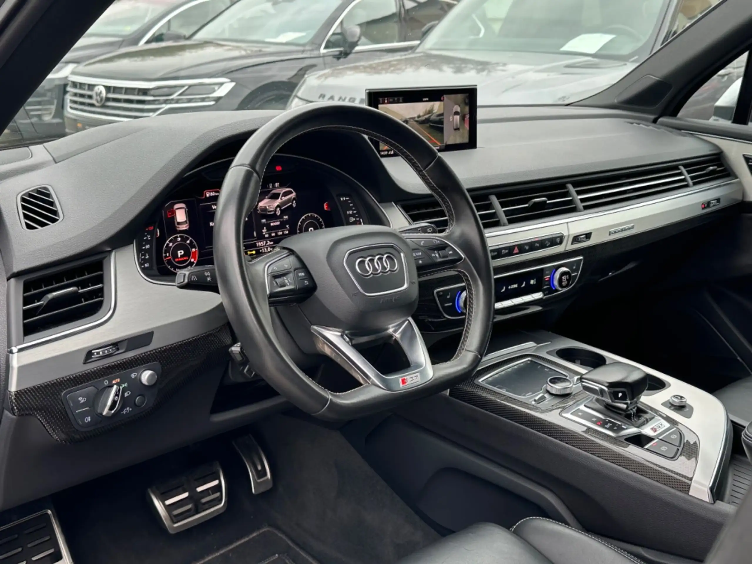 Audi - SQ7