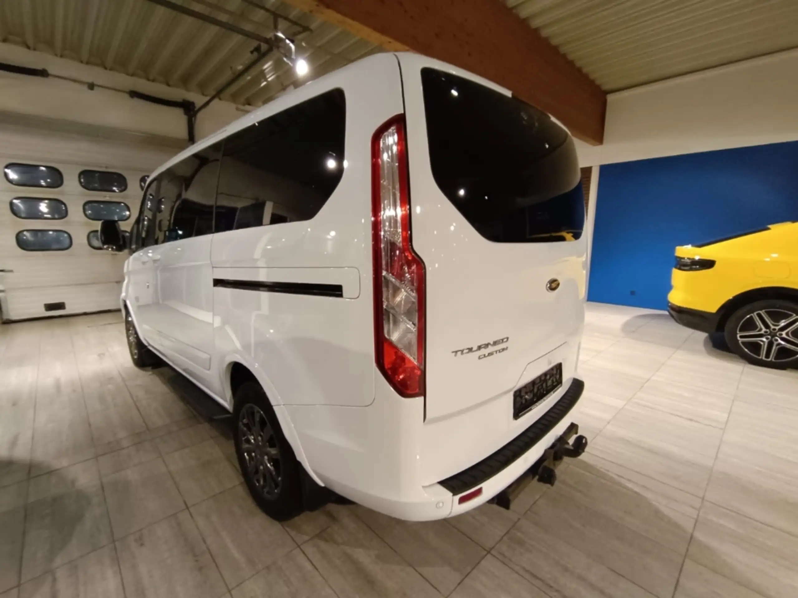 Ford - Tourneo Custom