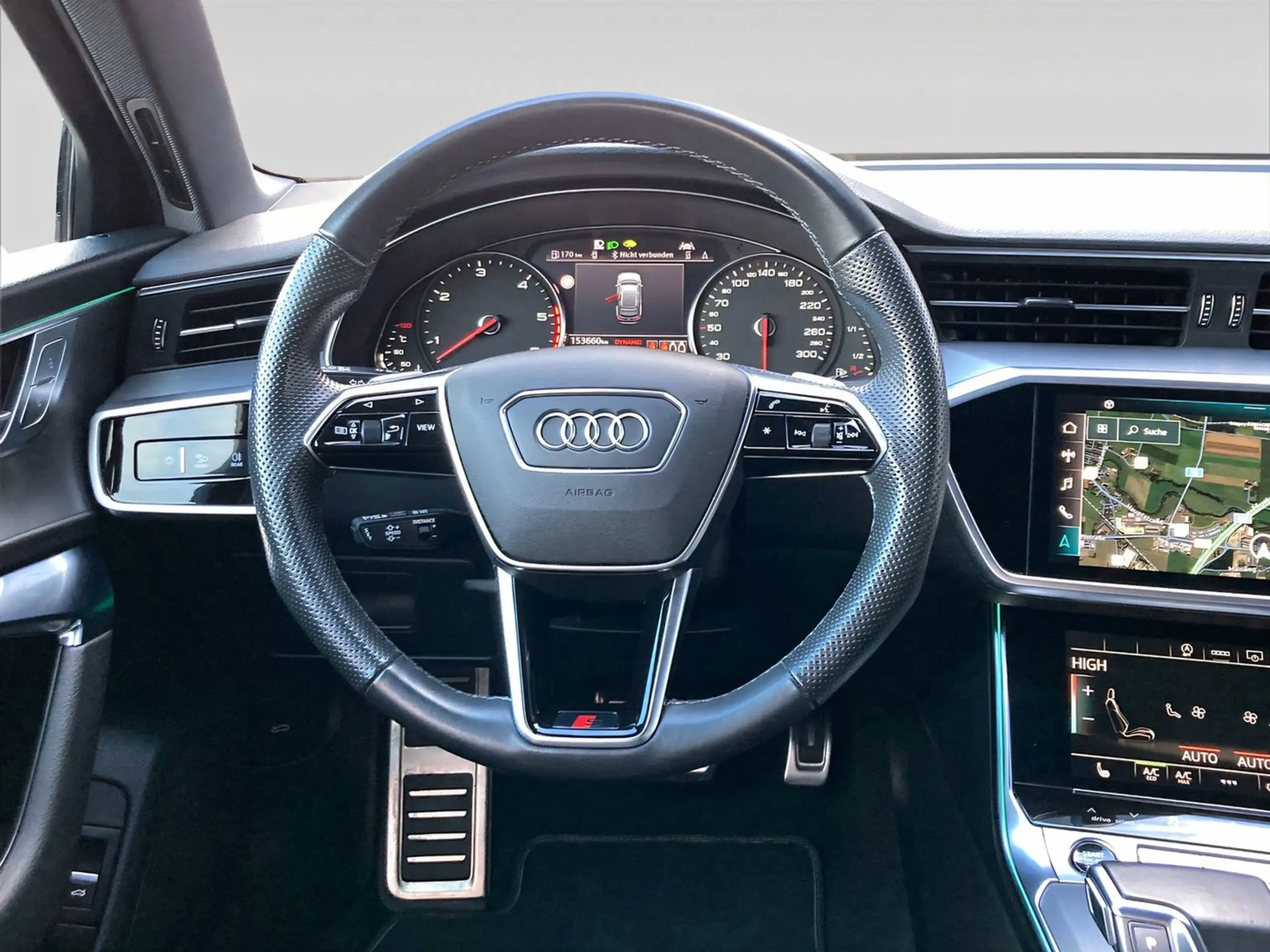 Audi - A6