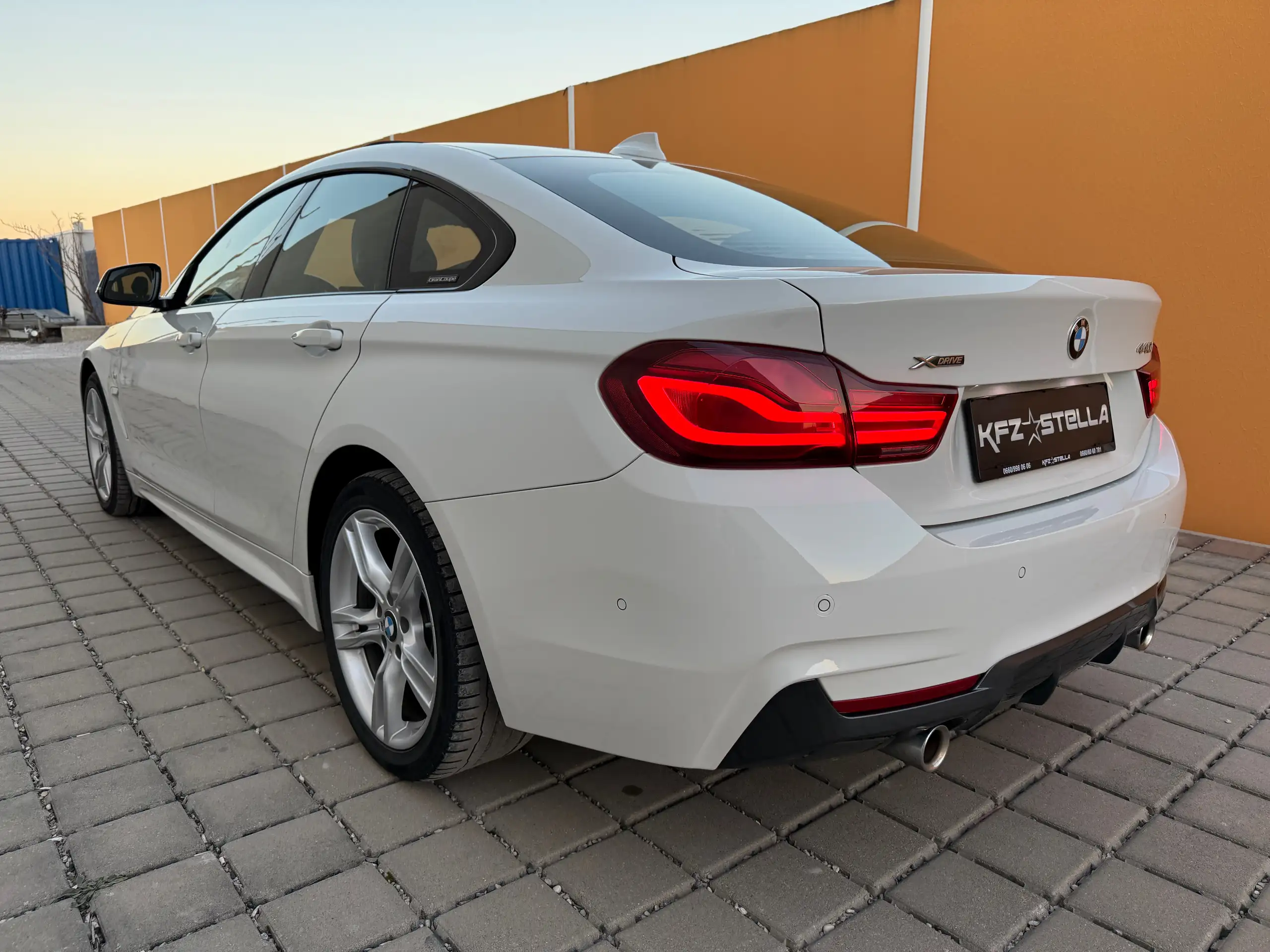 BMW - 440