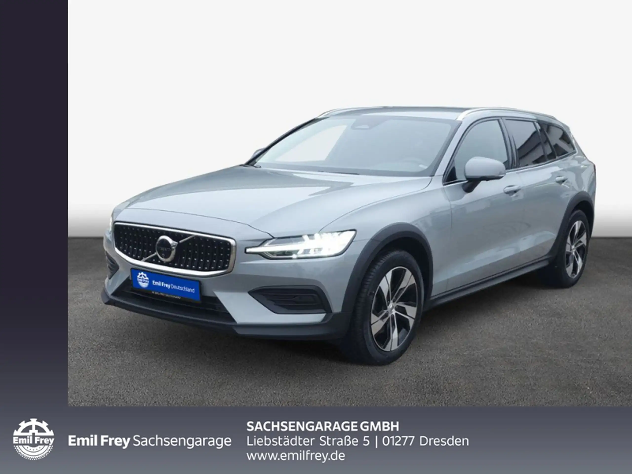 Volvo - V60 Cross Country