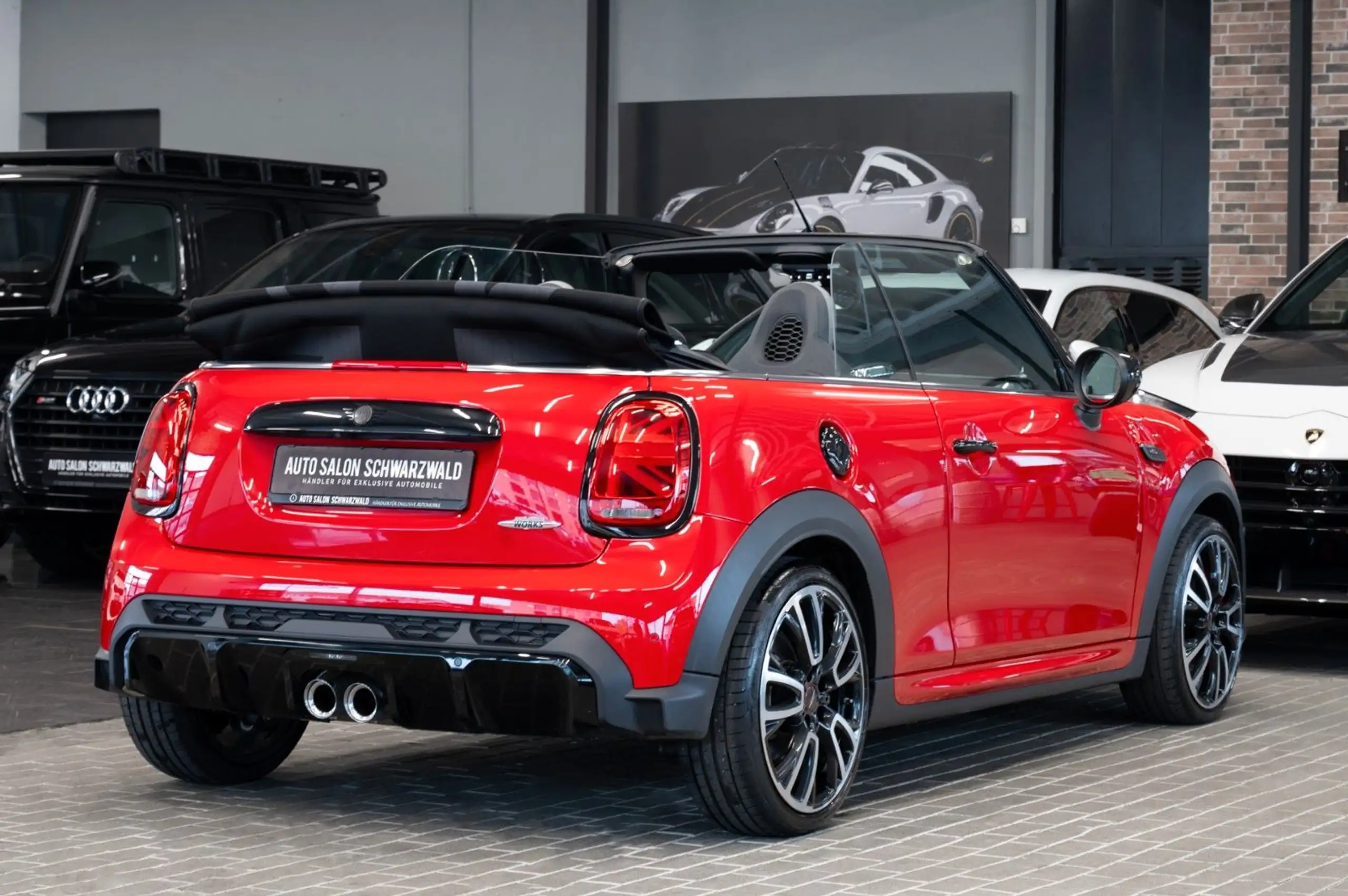 MINI - John Cooper Works Cabrio