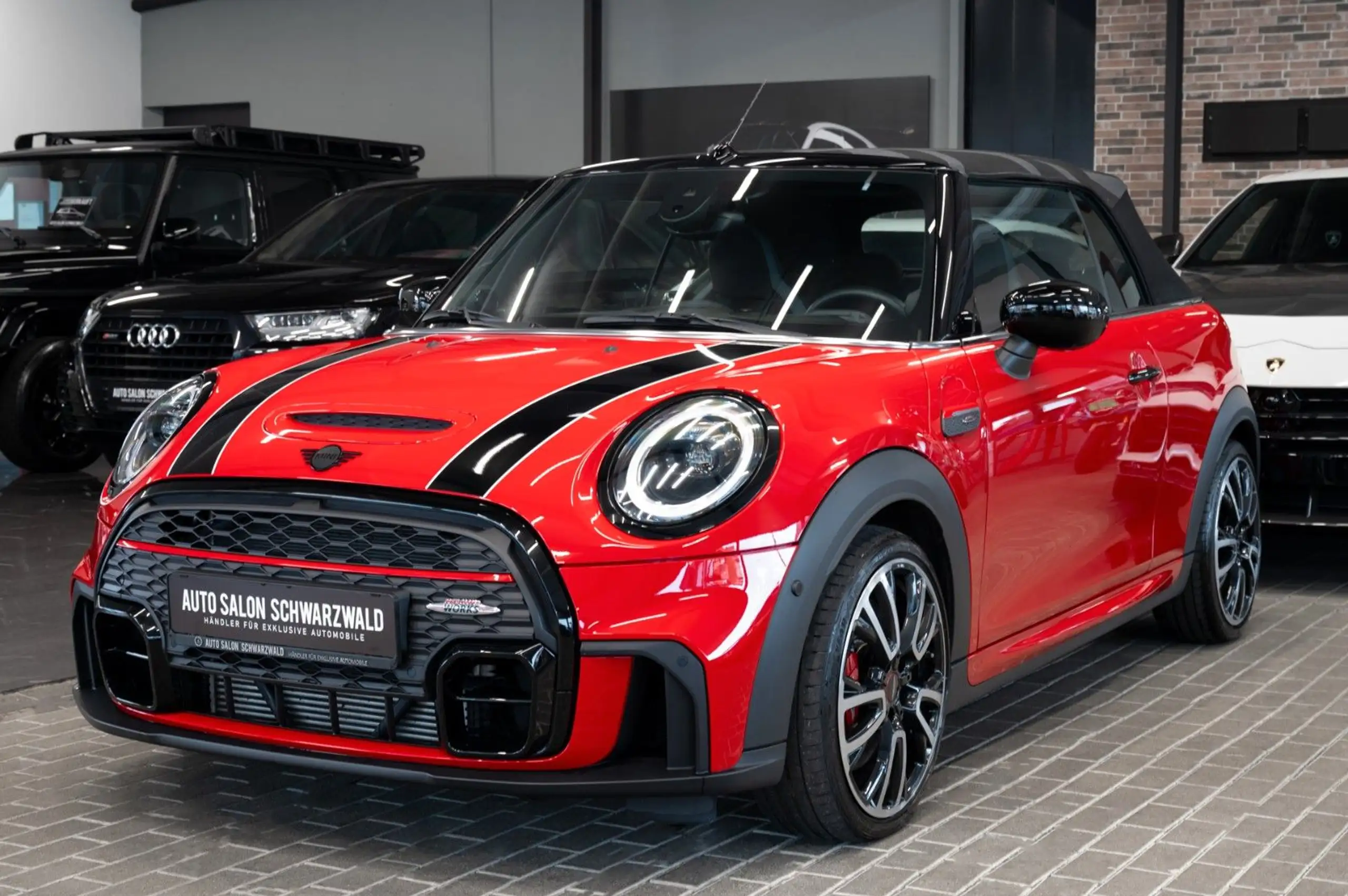 MINI - John Cooper Works Cabrio