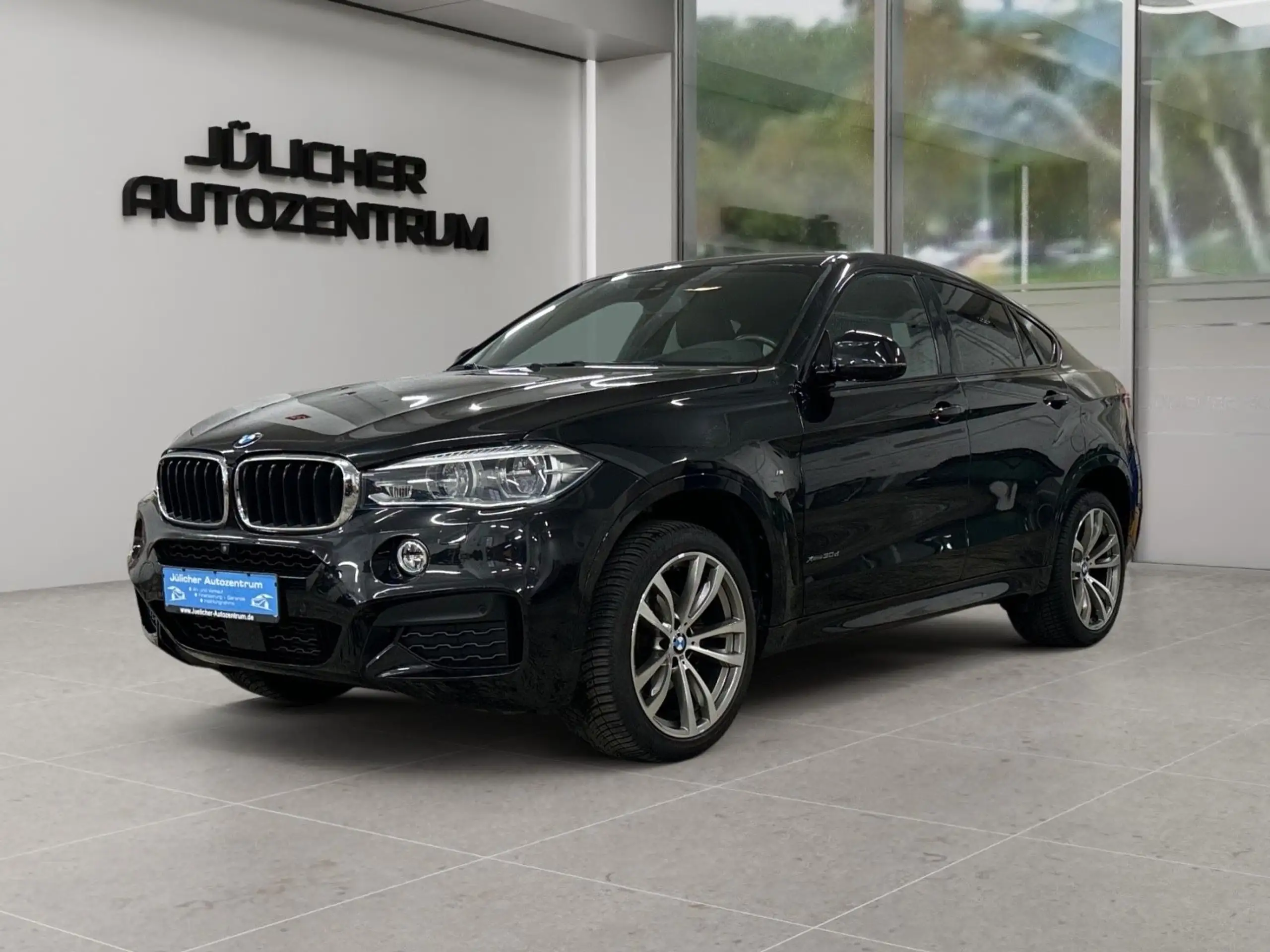 BMW - X6