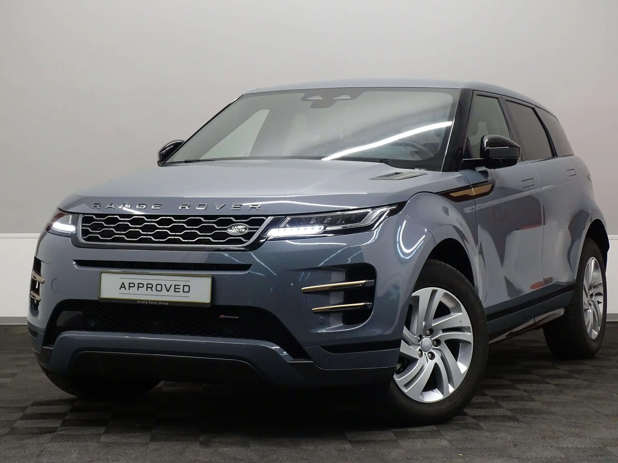 Land Rover - Range Rover Evoque