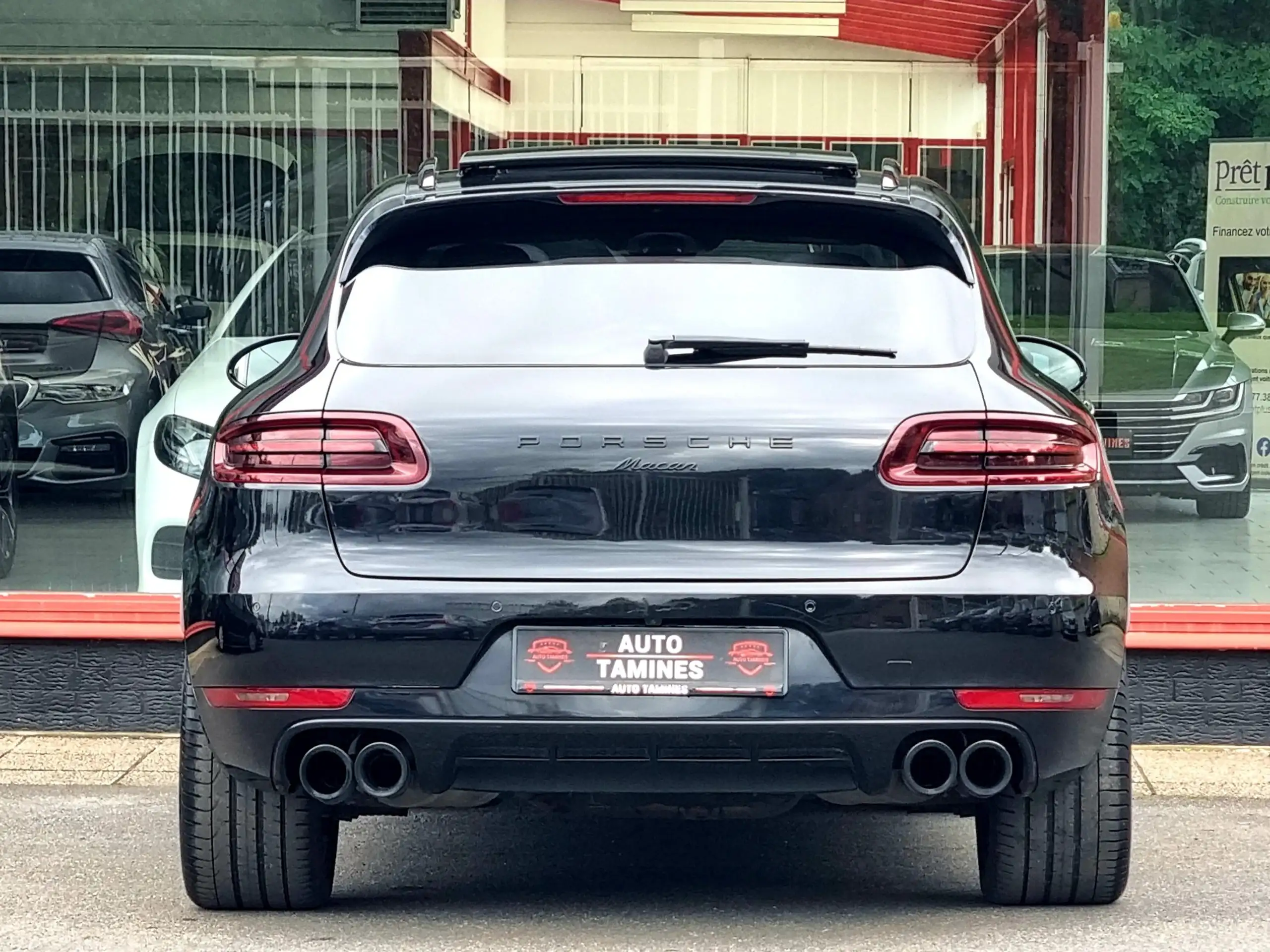 Porsche - Macan