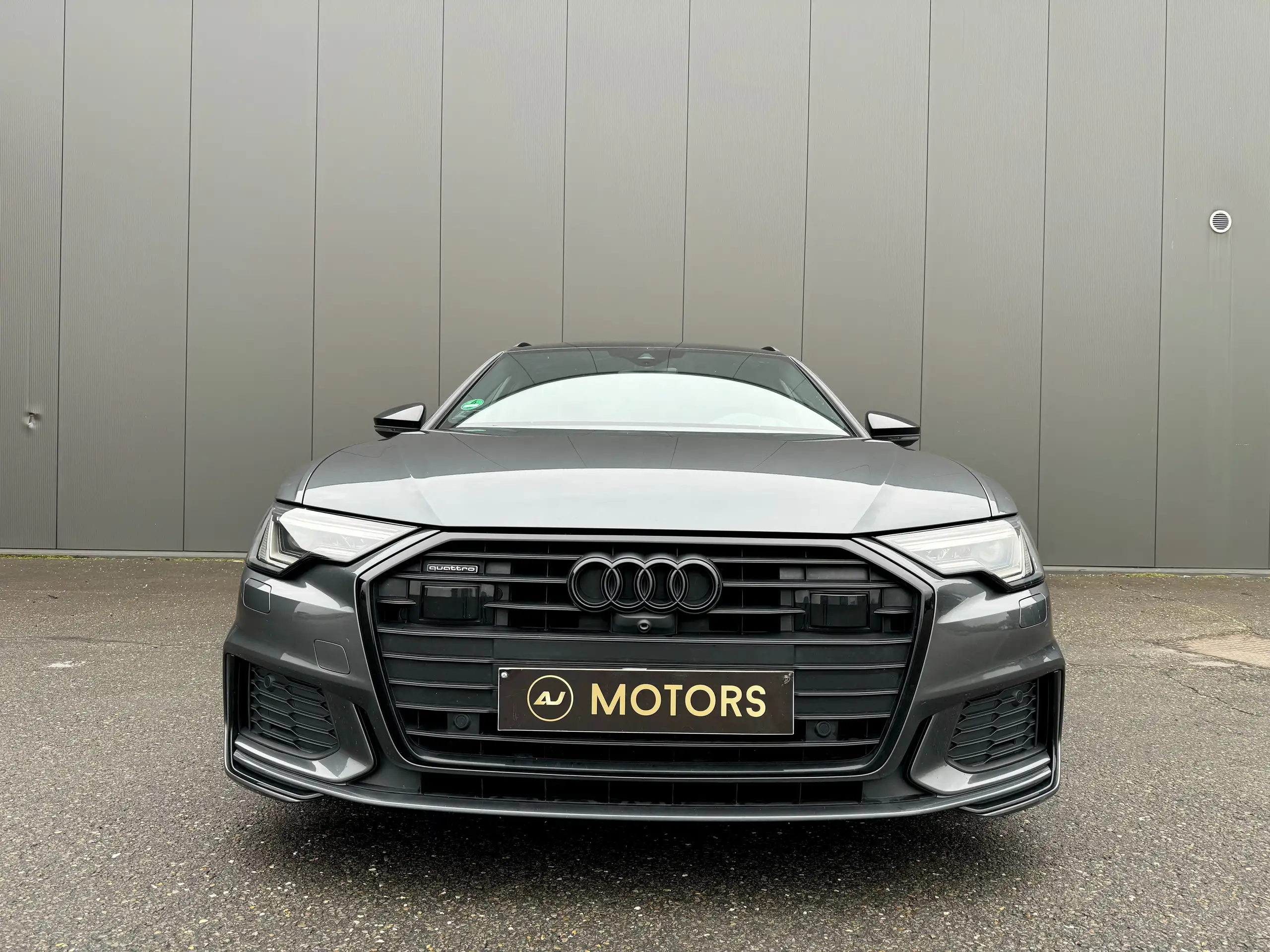 Audi - A6