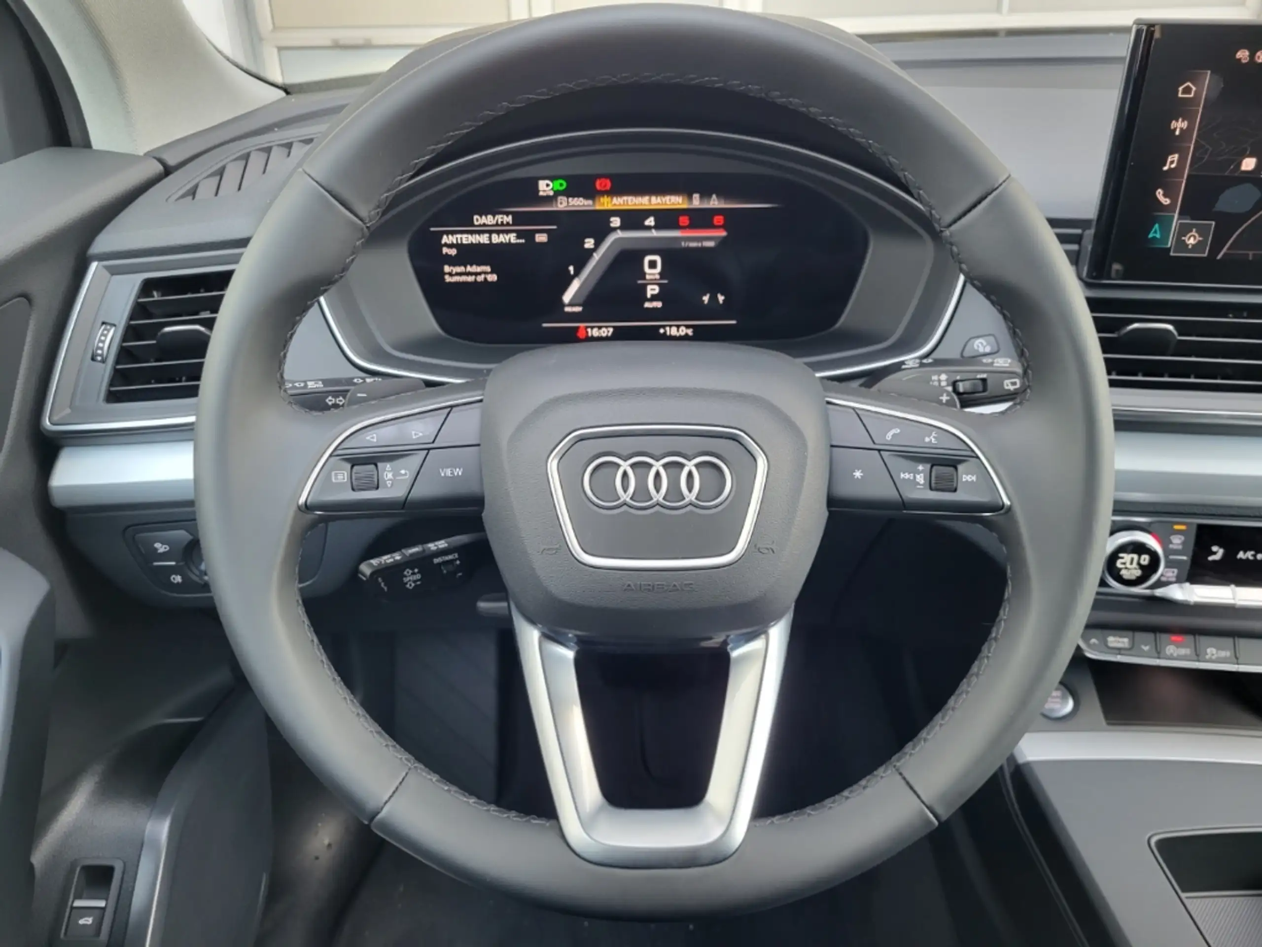 Audi - Q5