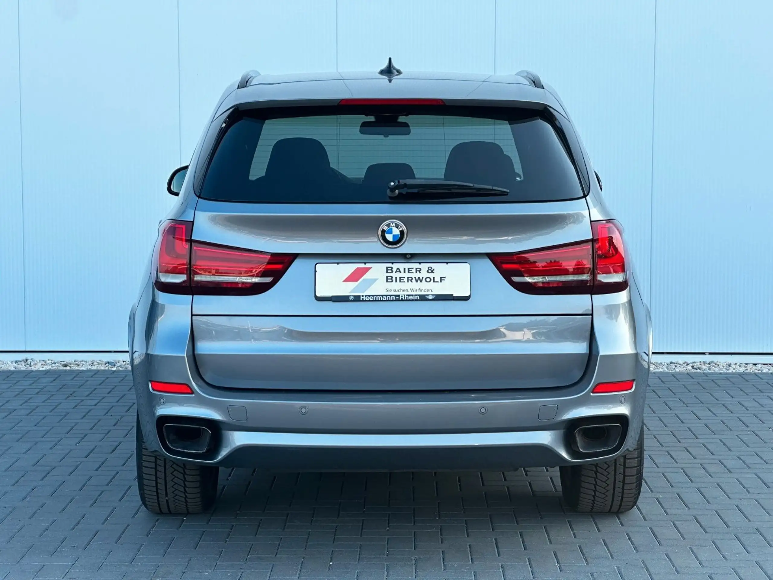 BMW - X5