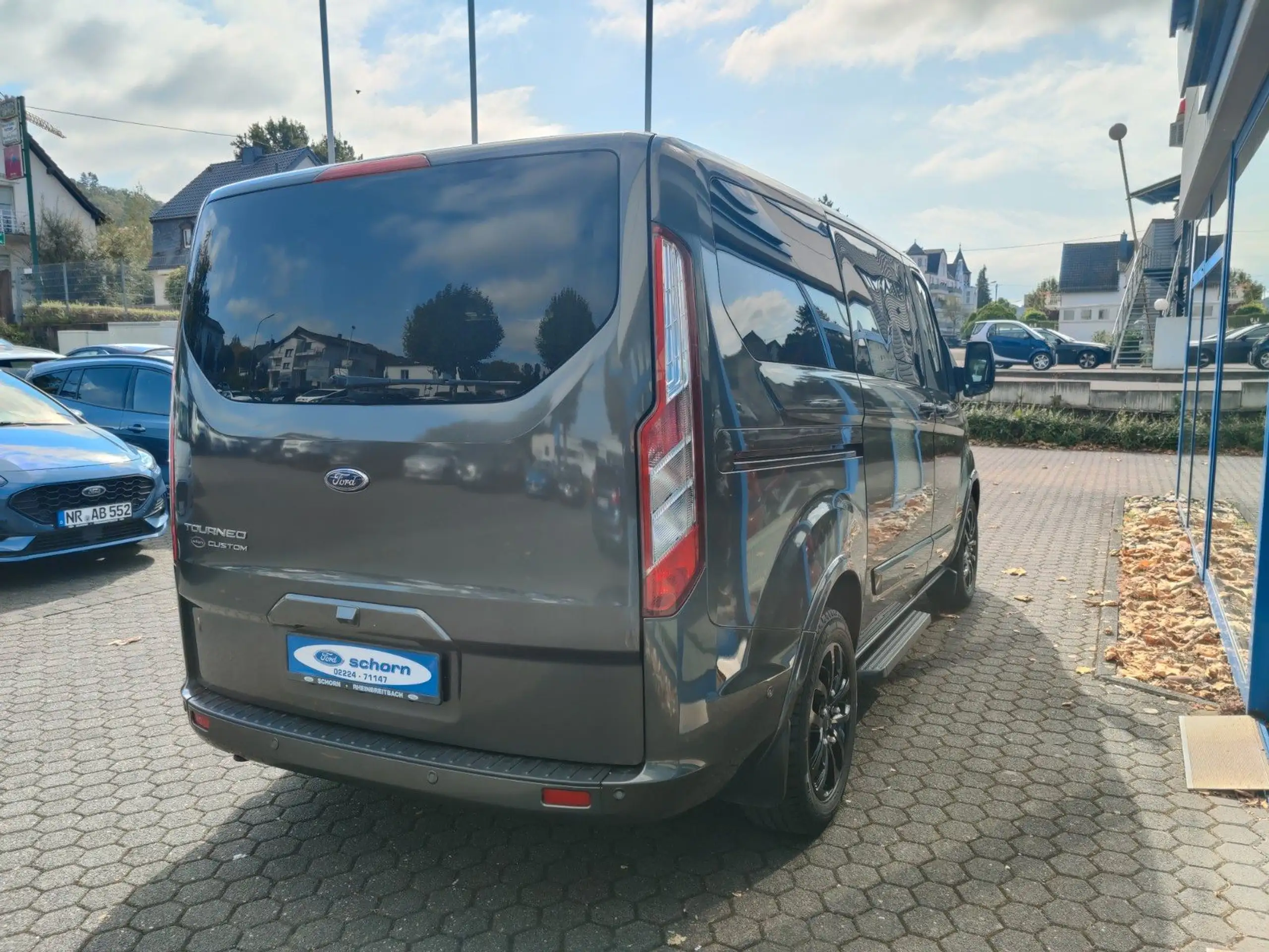 Ford - Tourneo Custom