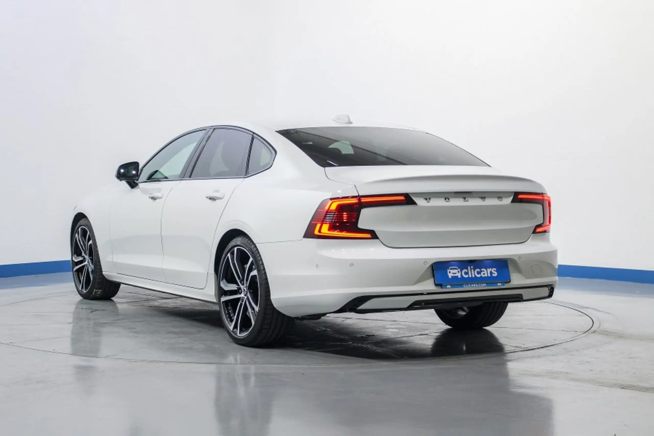 Volvo - S90