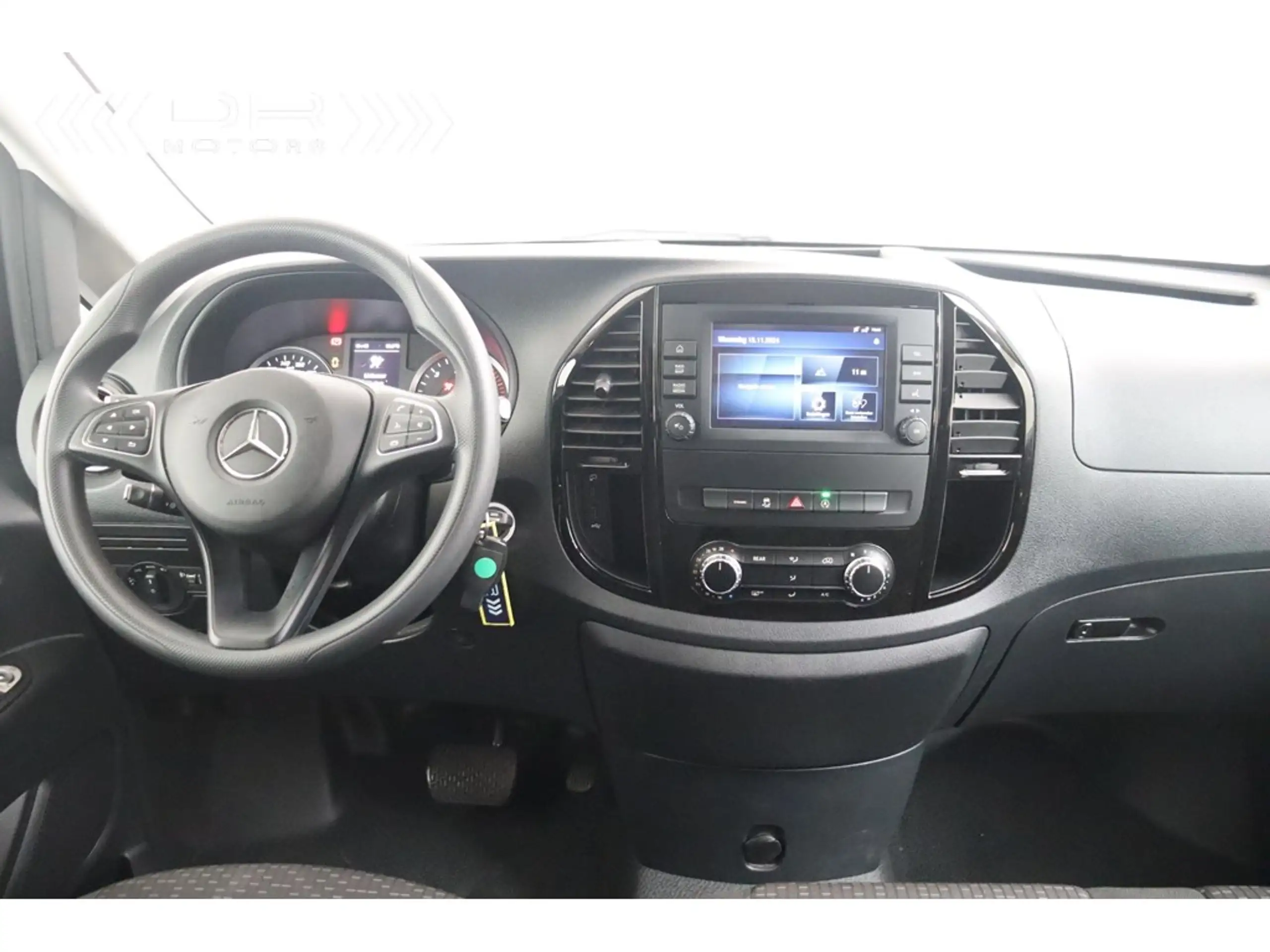 Mercedes-Benz - Vito