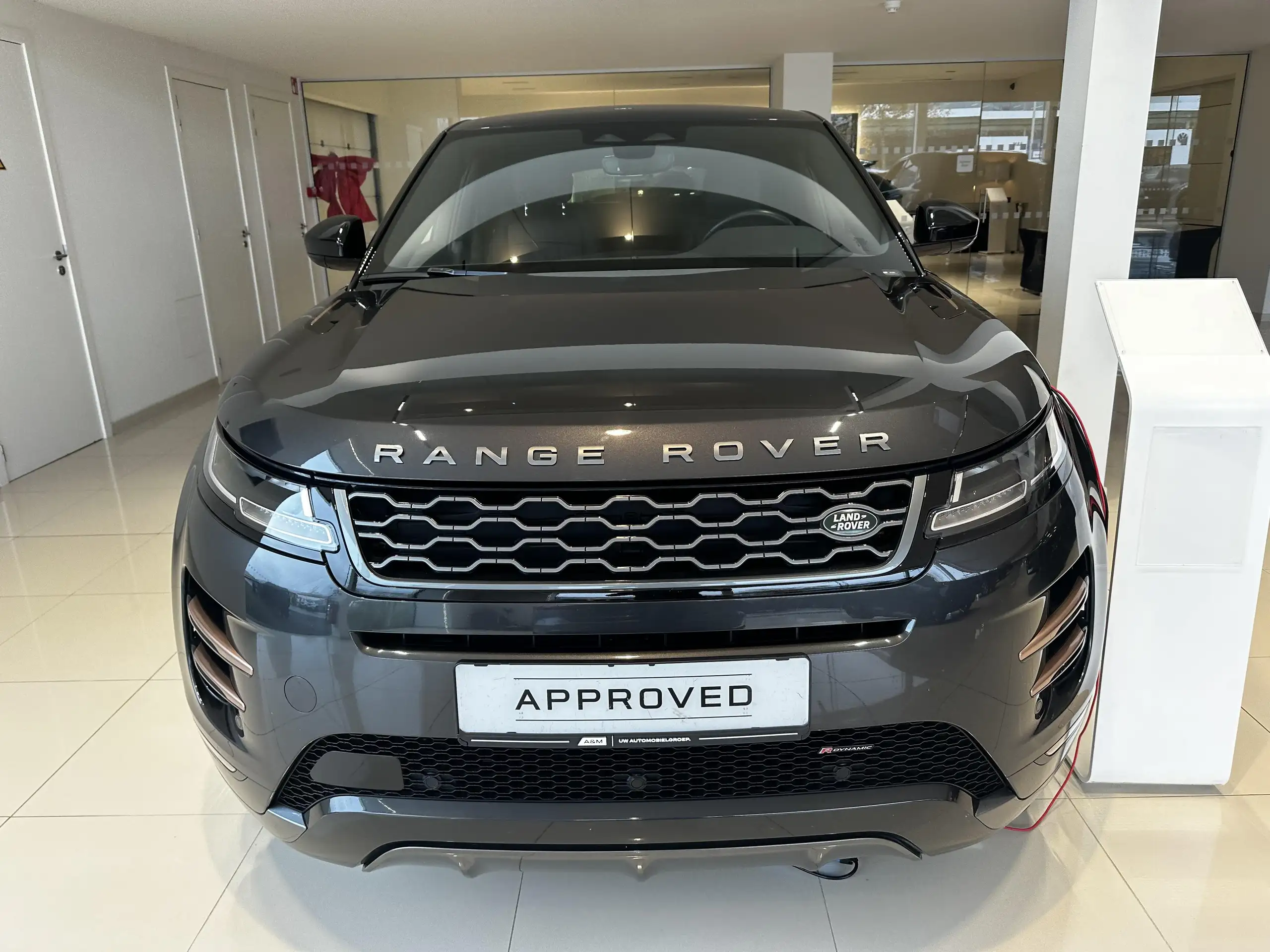 Land Rover - Range Rover Evoque