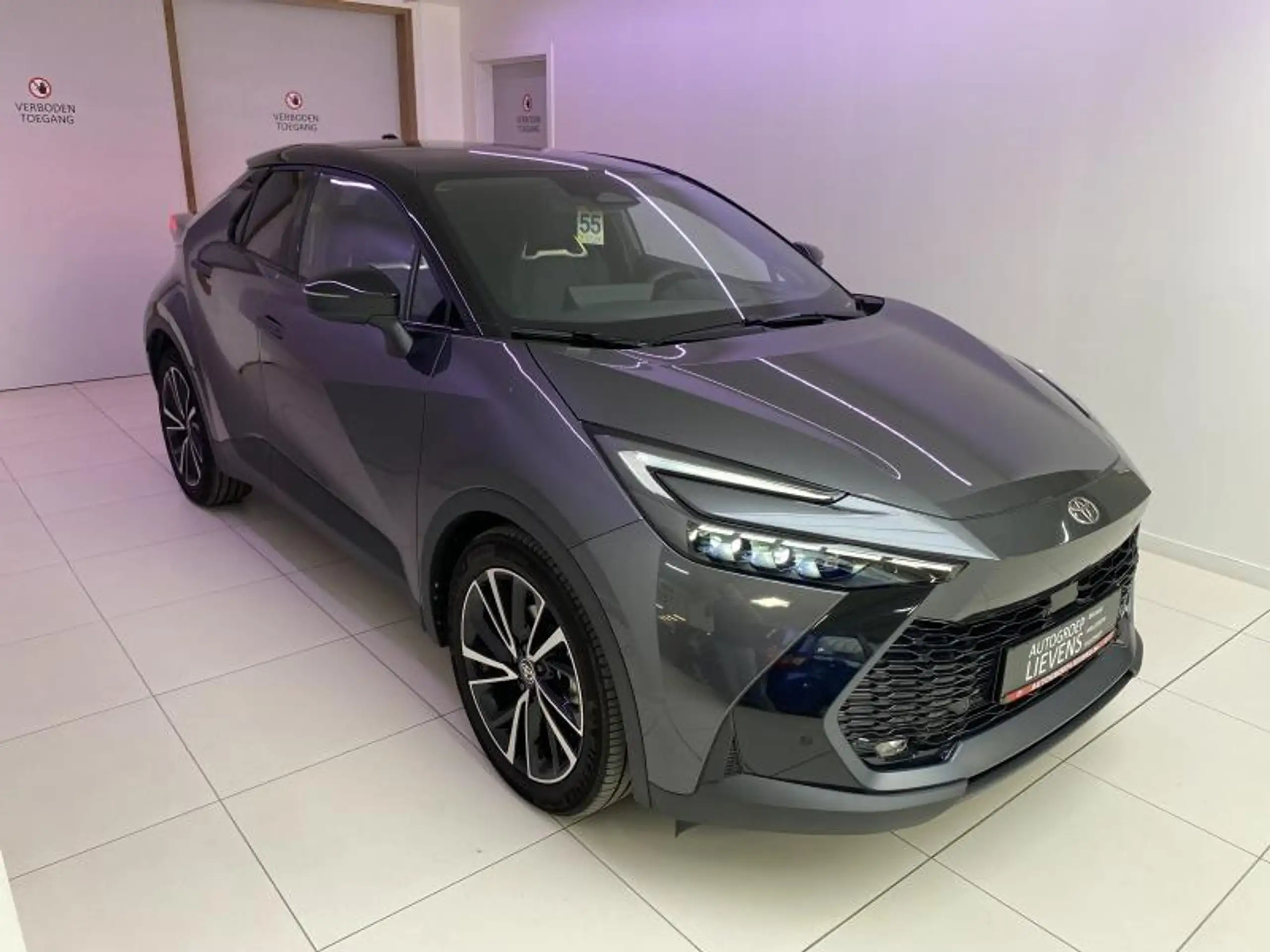 Toyota - C-HR