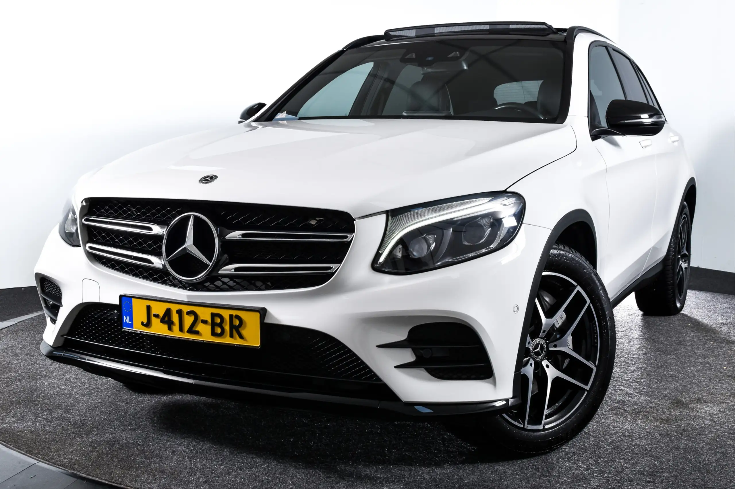 Mercedes-Benz - GLC 250