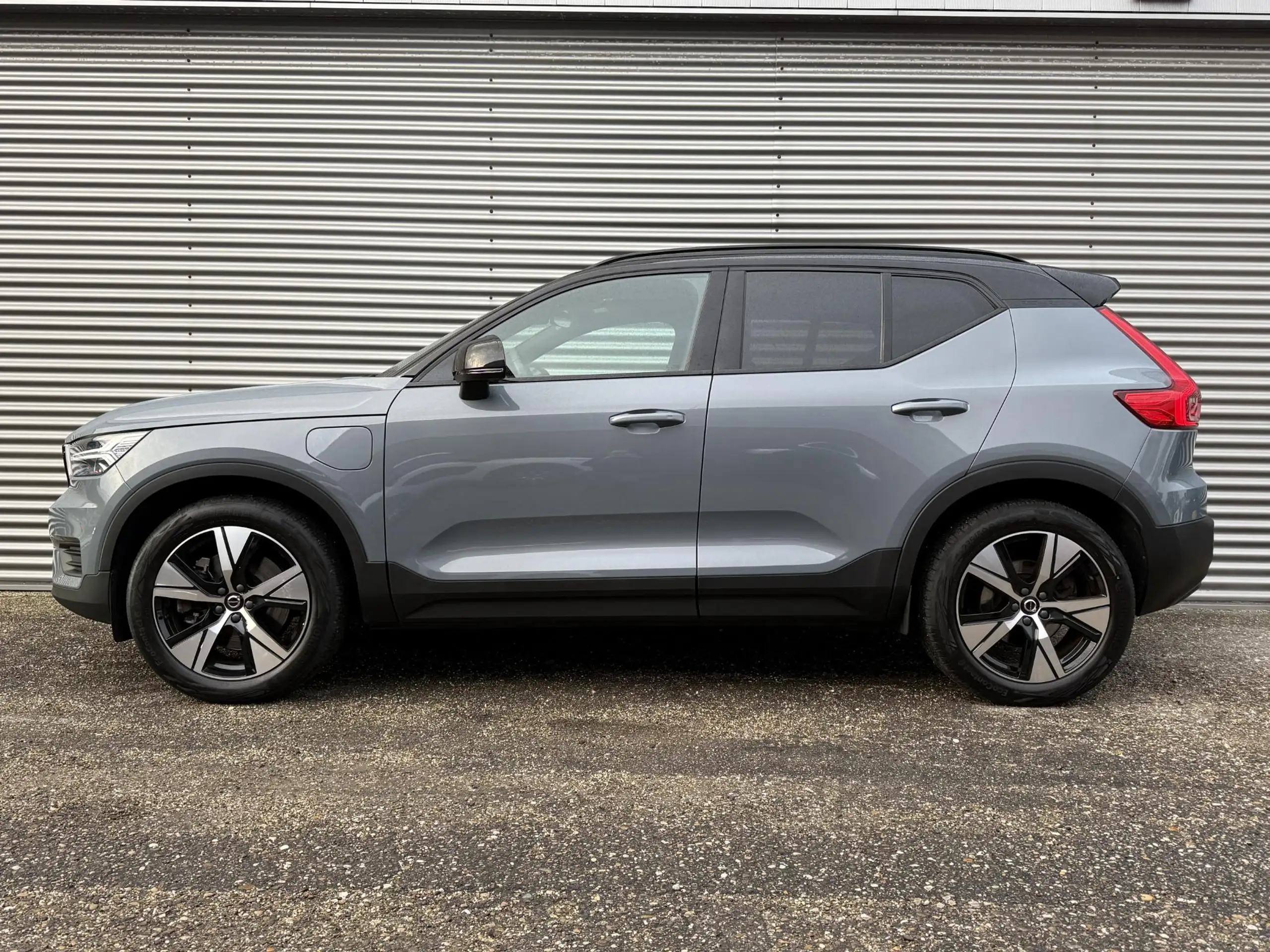 Volvo - XC40