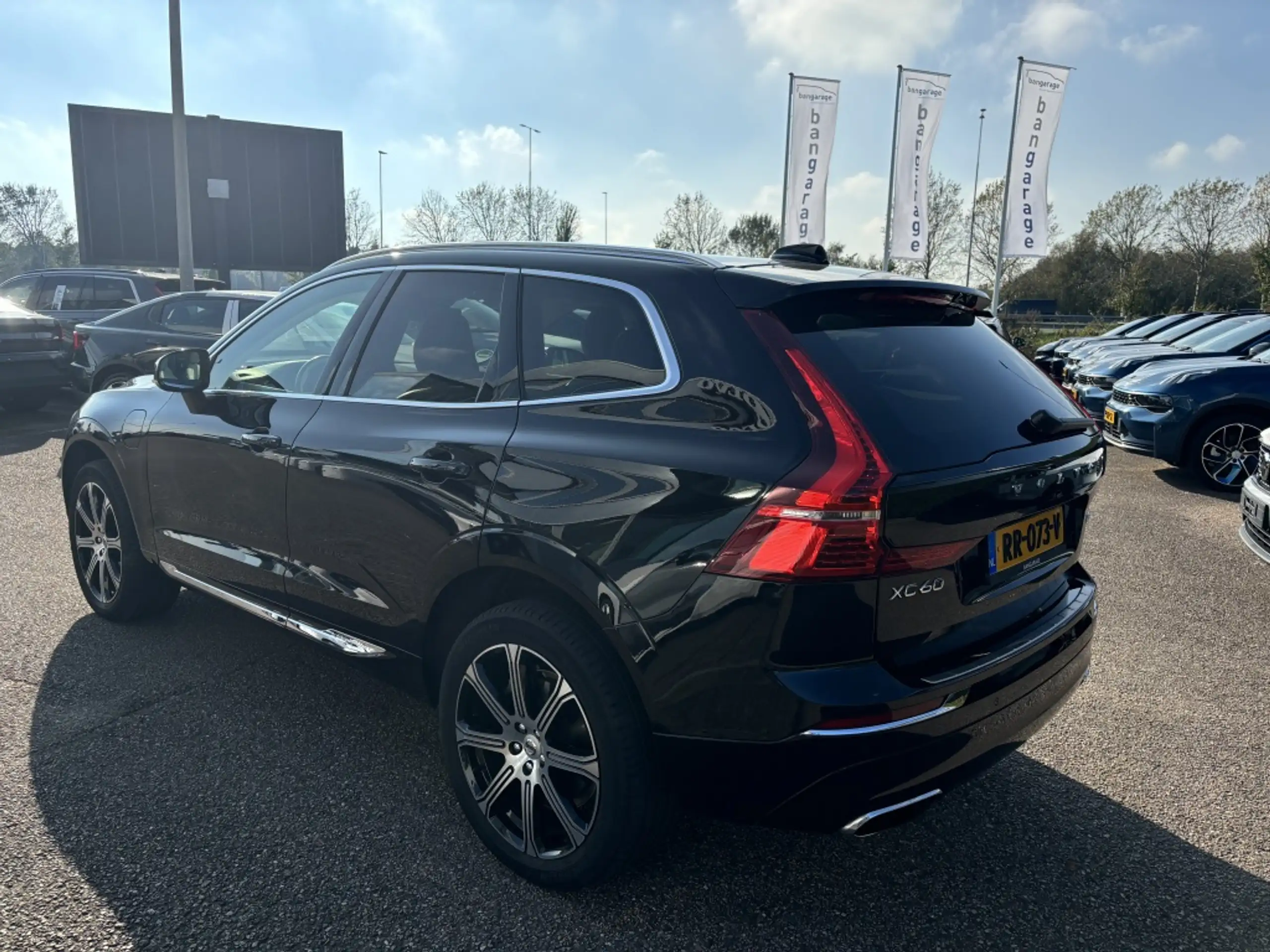 Volvo - XC60