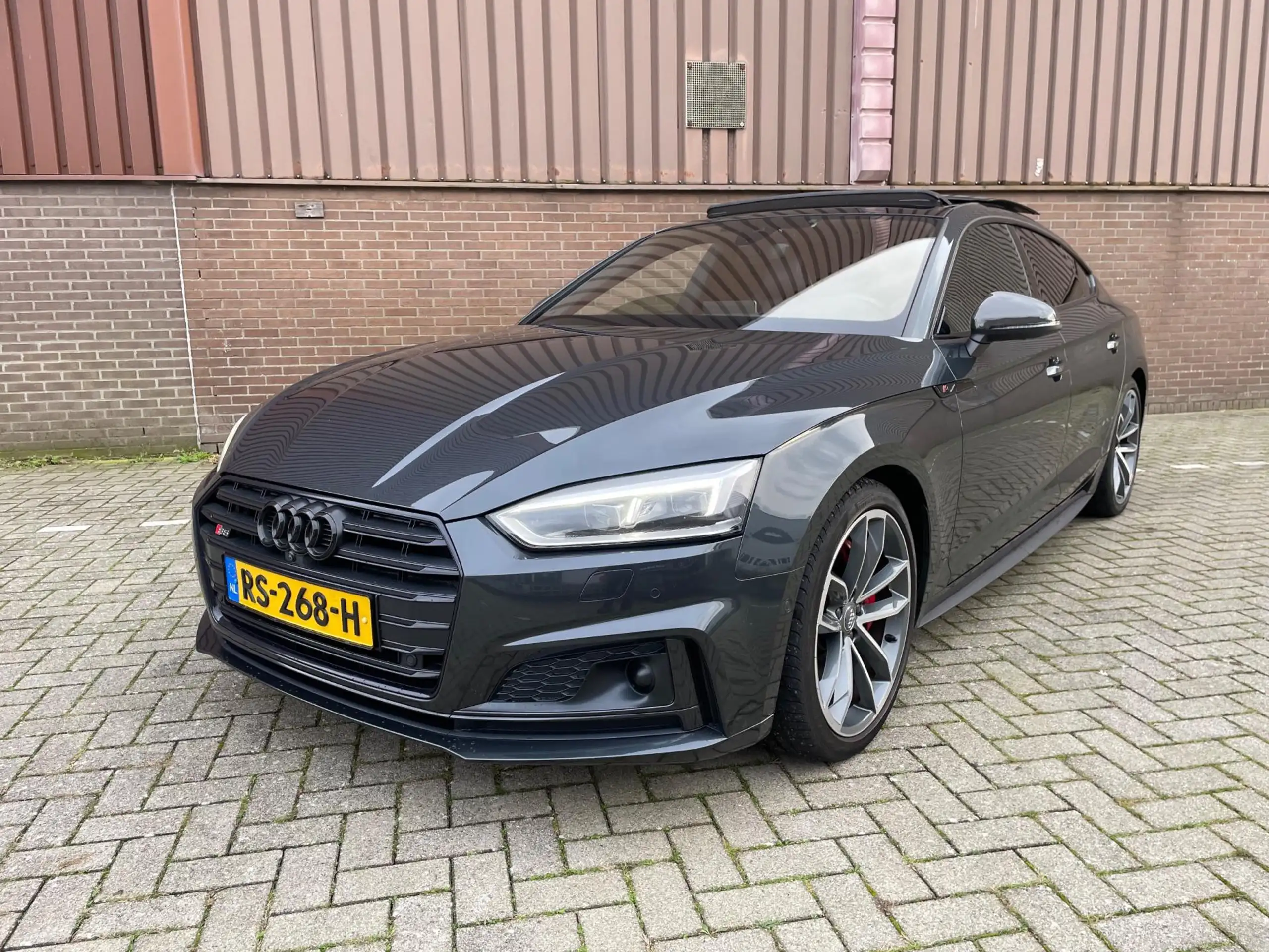 Audi - S5