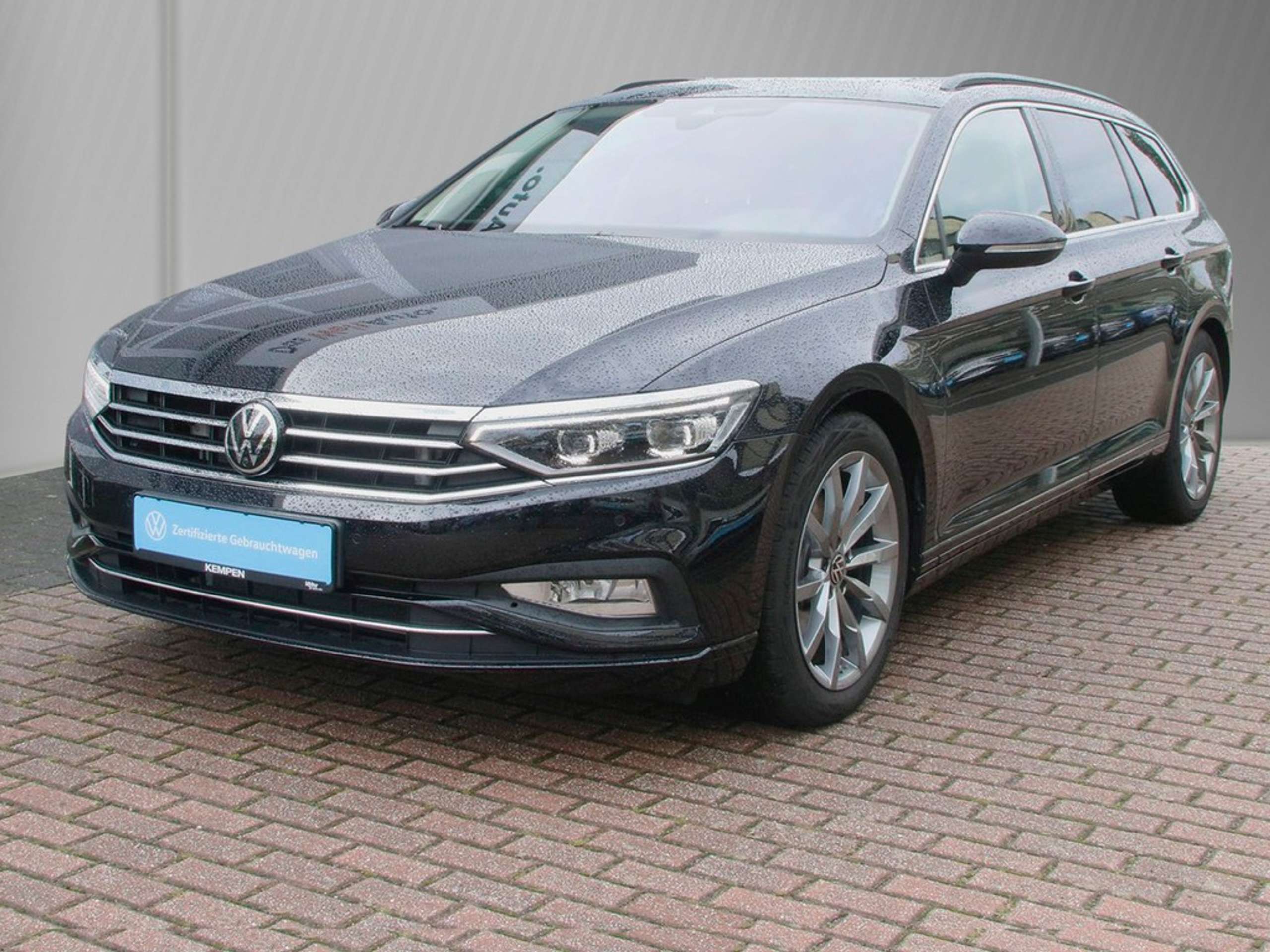 Volkswagen - Passat Variant