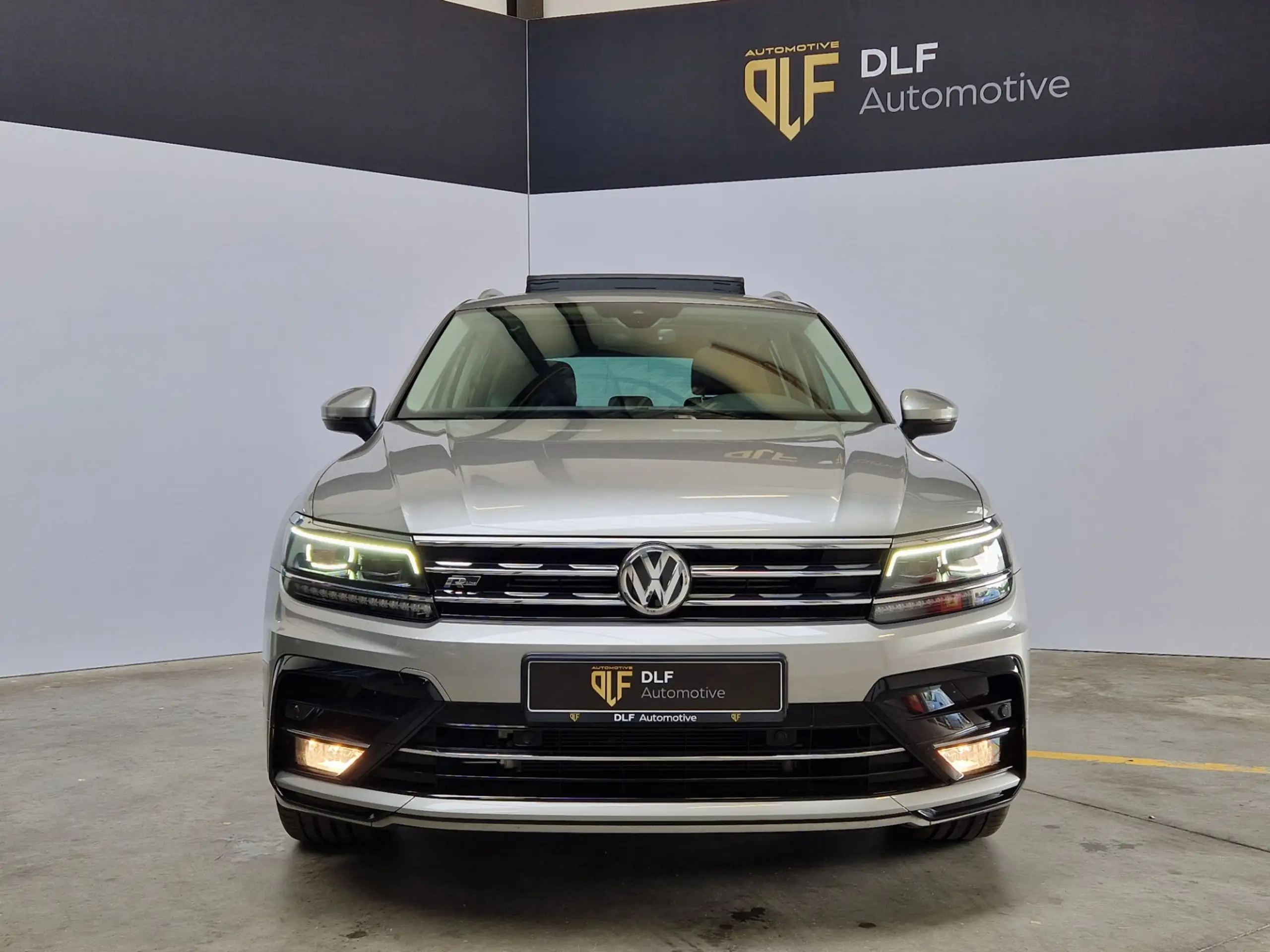 Volkswagen - Tiguan