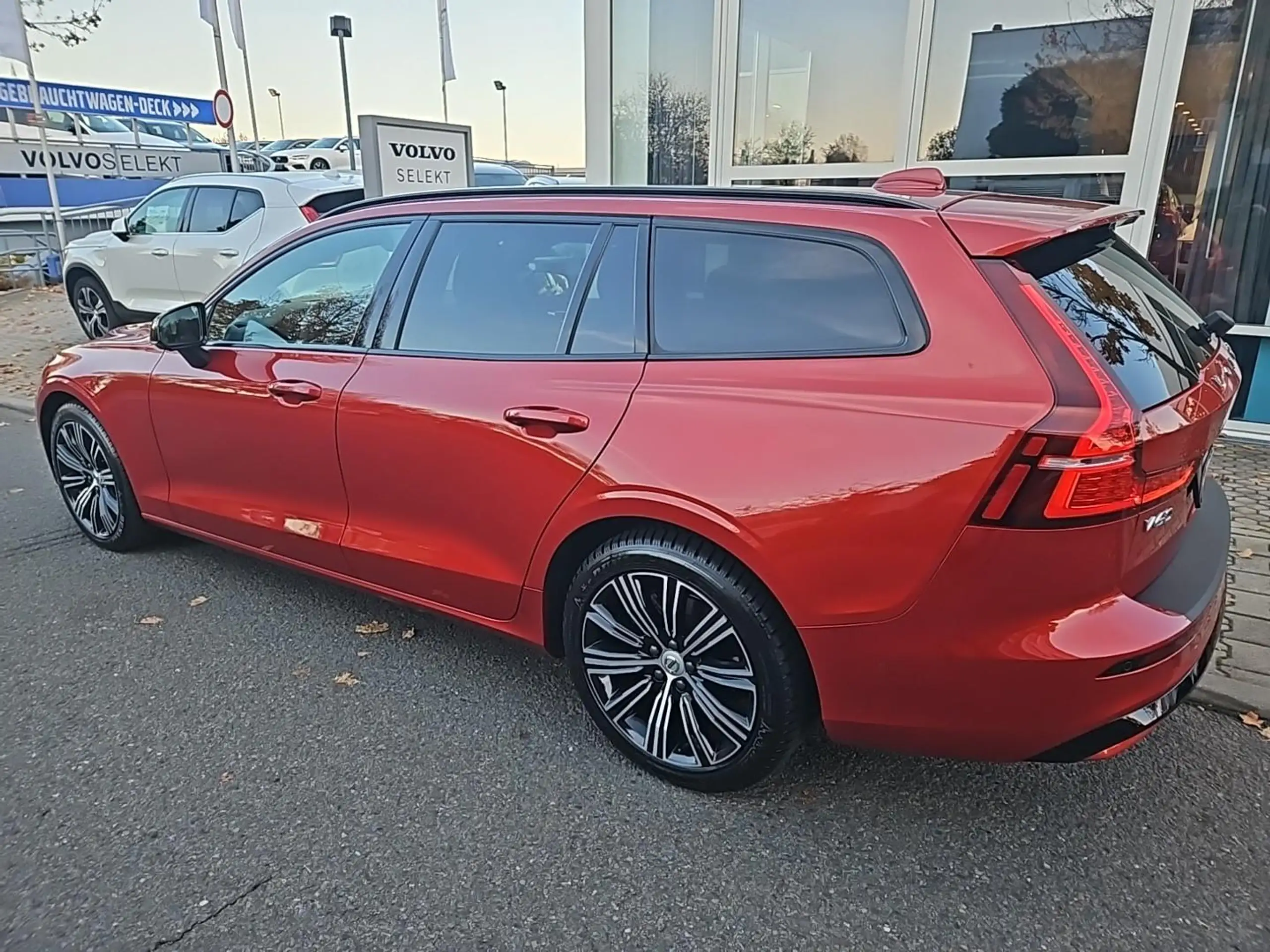 Volvo - V60